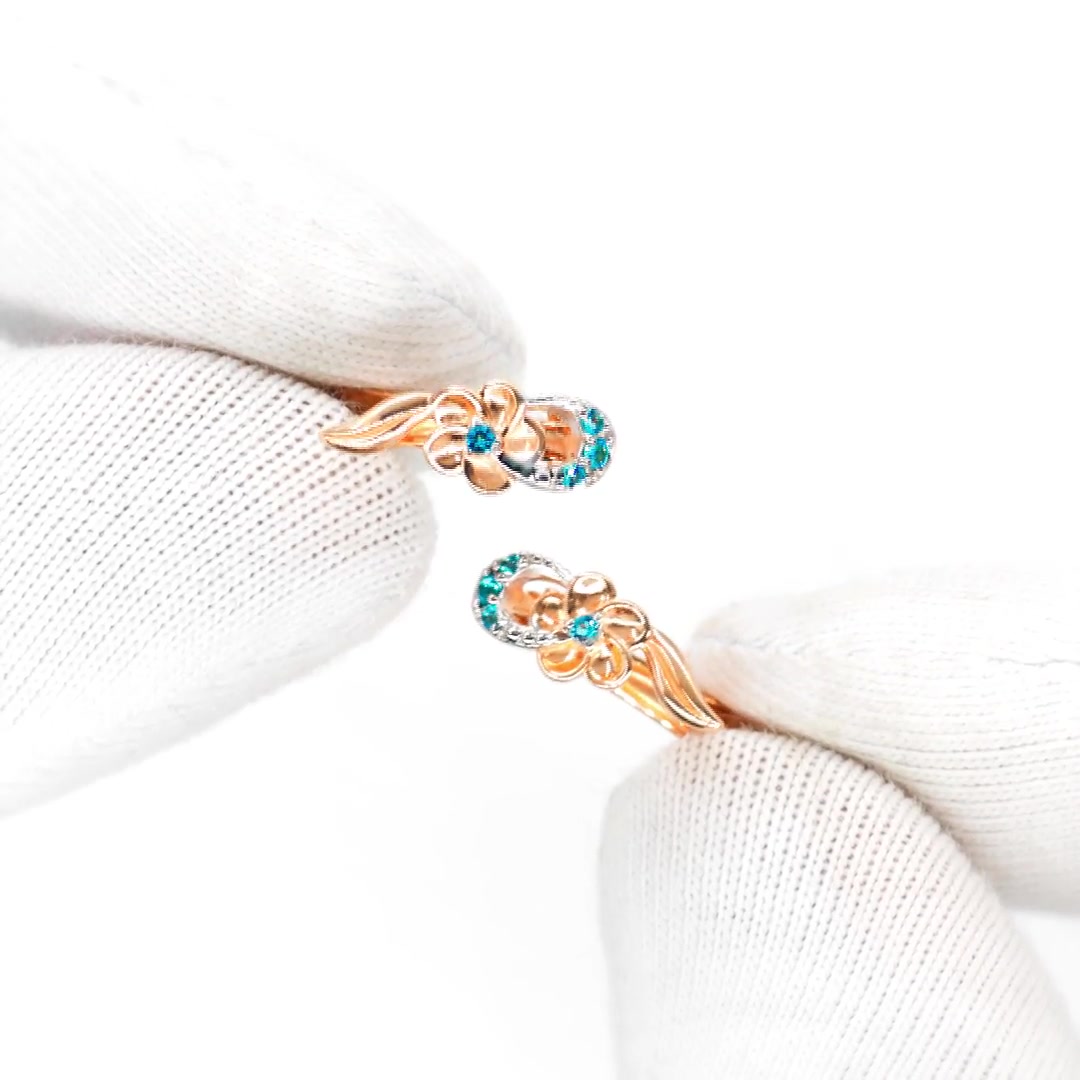 Золотые серьги с фианитами