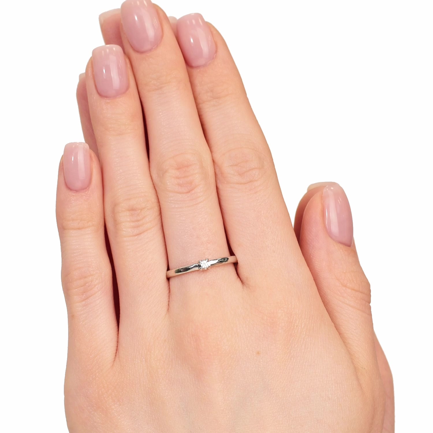 Золотое кольцо с бриллиантом