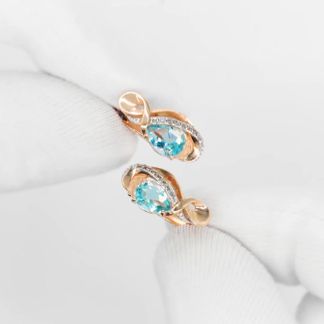 Золотые серьги с топазами Sky и фианитами