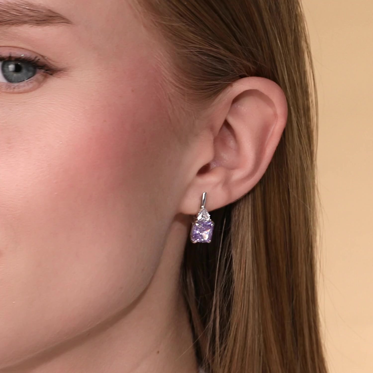 Серебряные серьги с фианитами