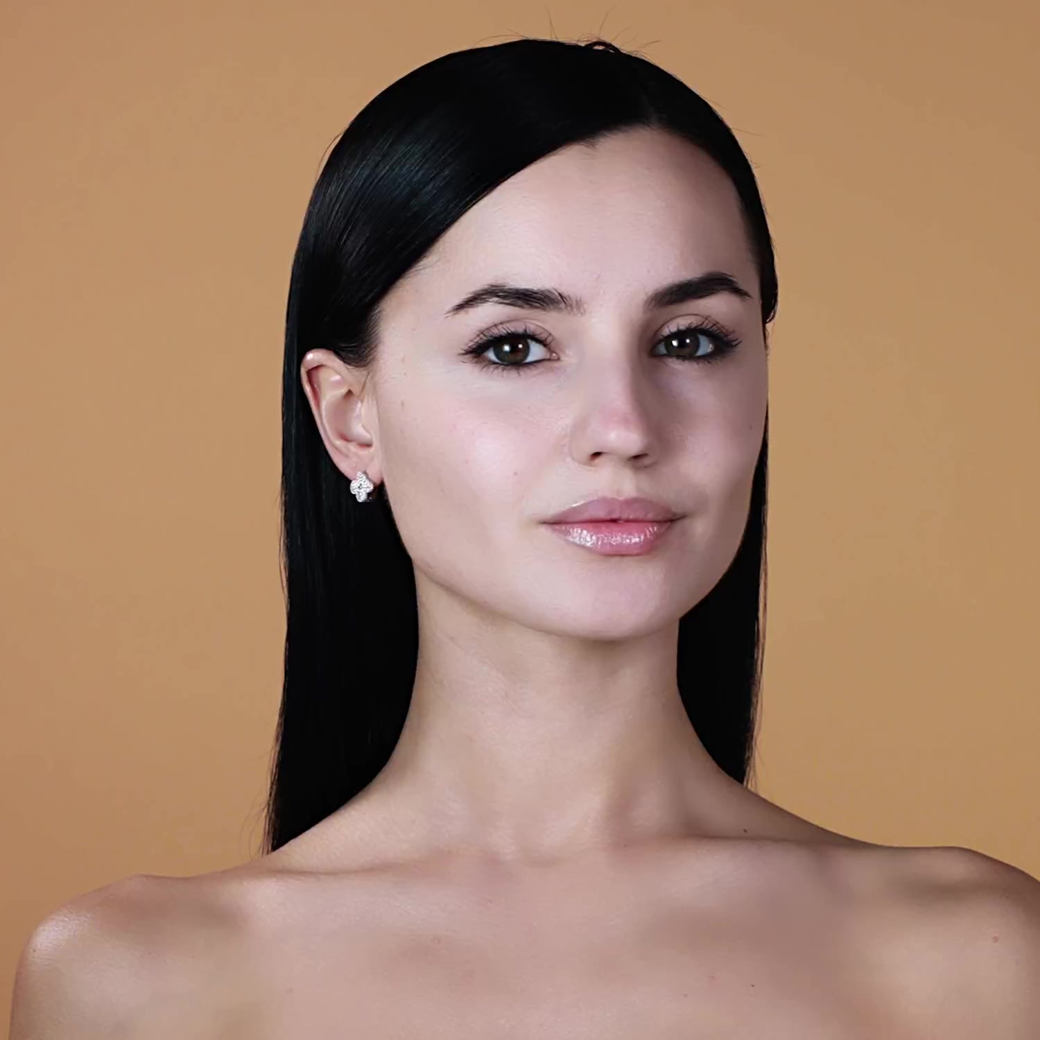 Серебряные серьги с фианитами