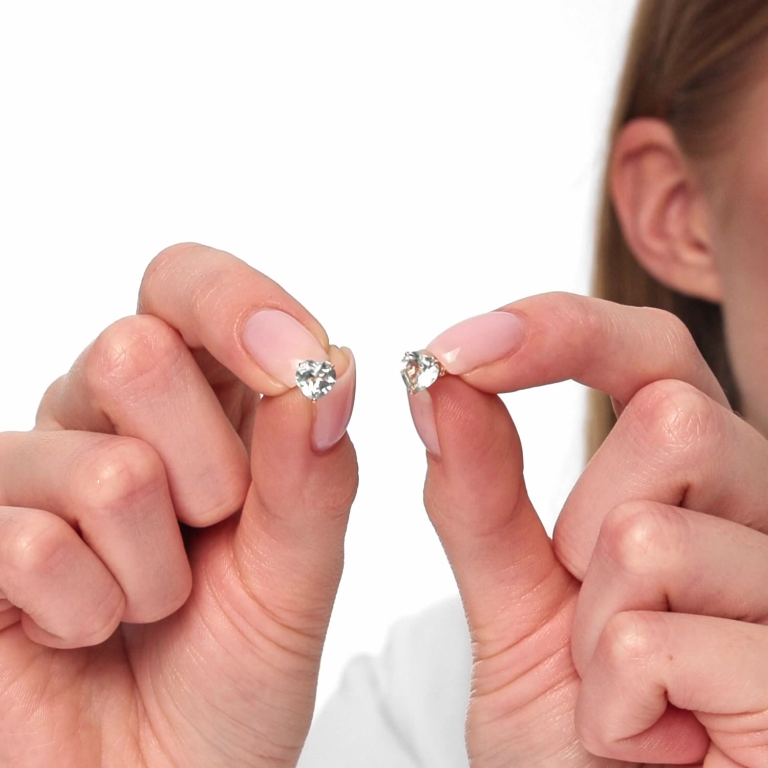 Золотые серьги с топазами Sky