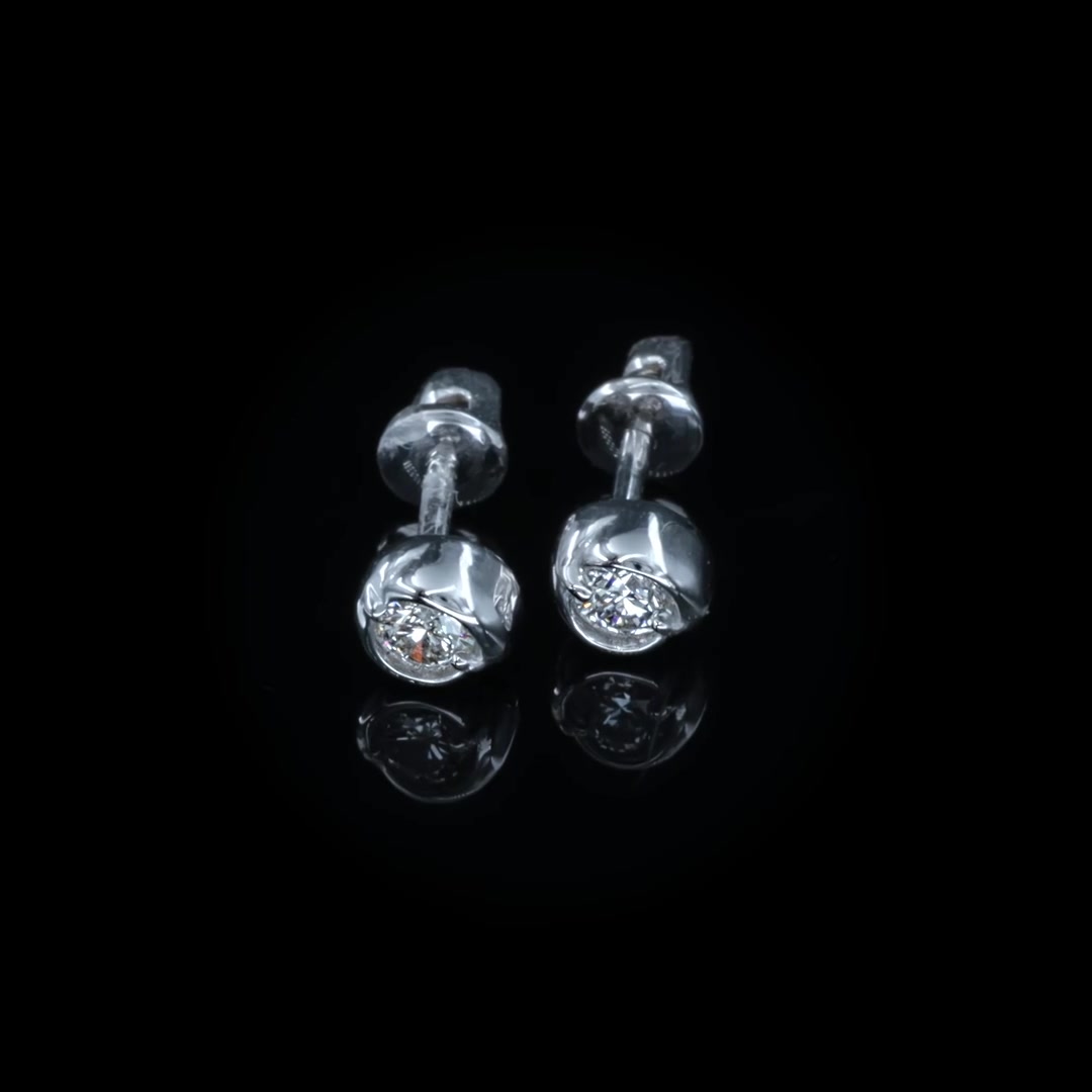 Золотые серьги с бриллиантами