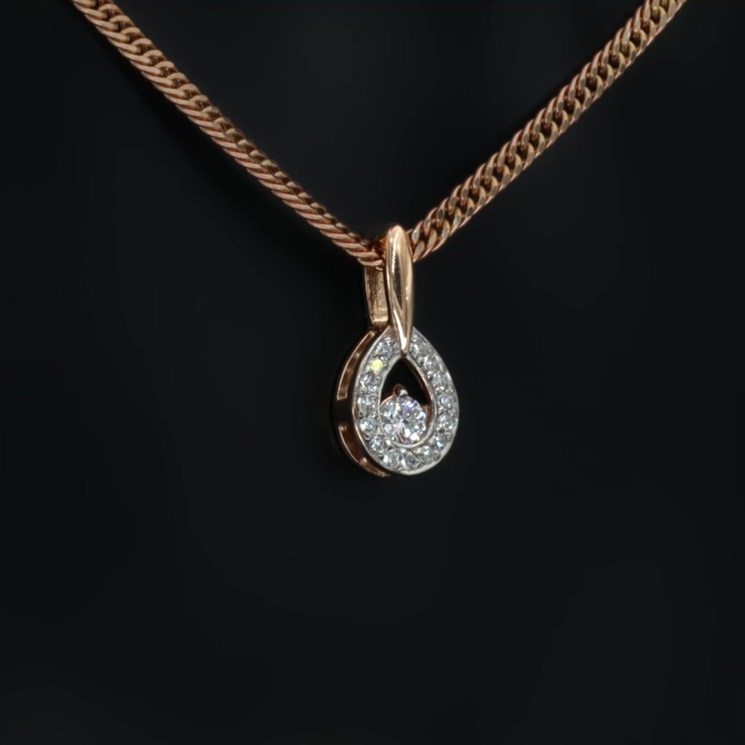 Золотая подвеска с бриллиантами выращенными