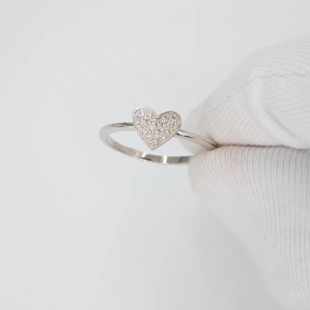 Серебряное кольцо Сердце с фианитами