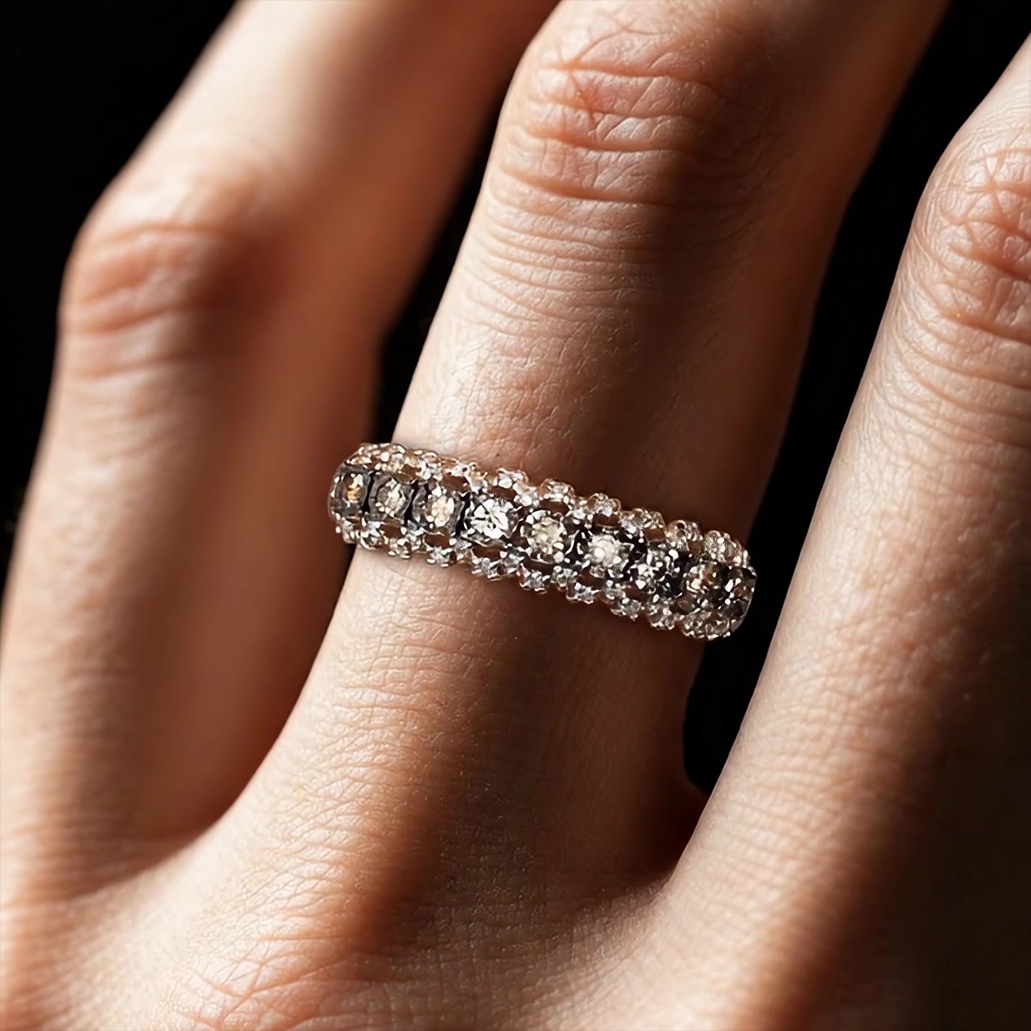 Золотое кольцо с бриллиантами