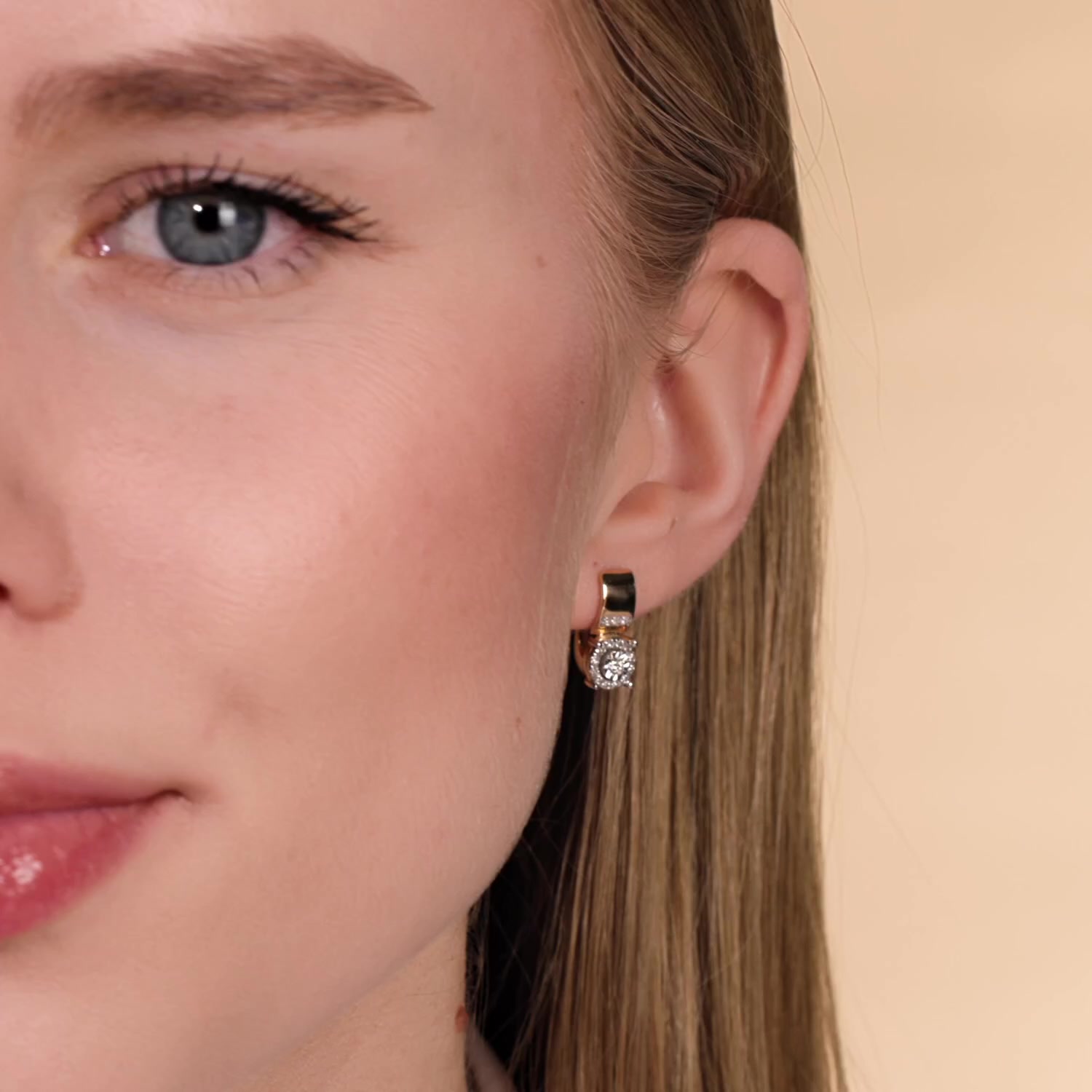 Золотые серьги с бриллиантами