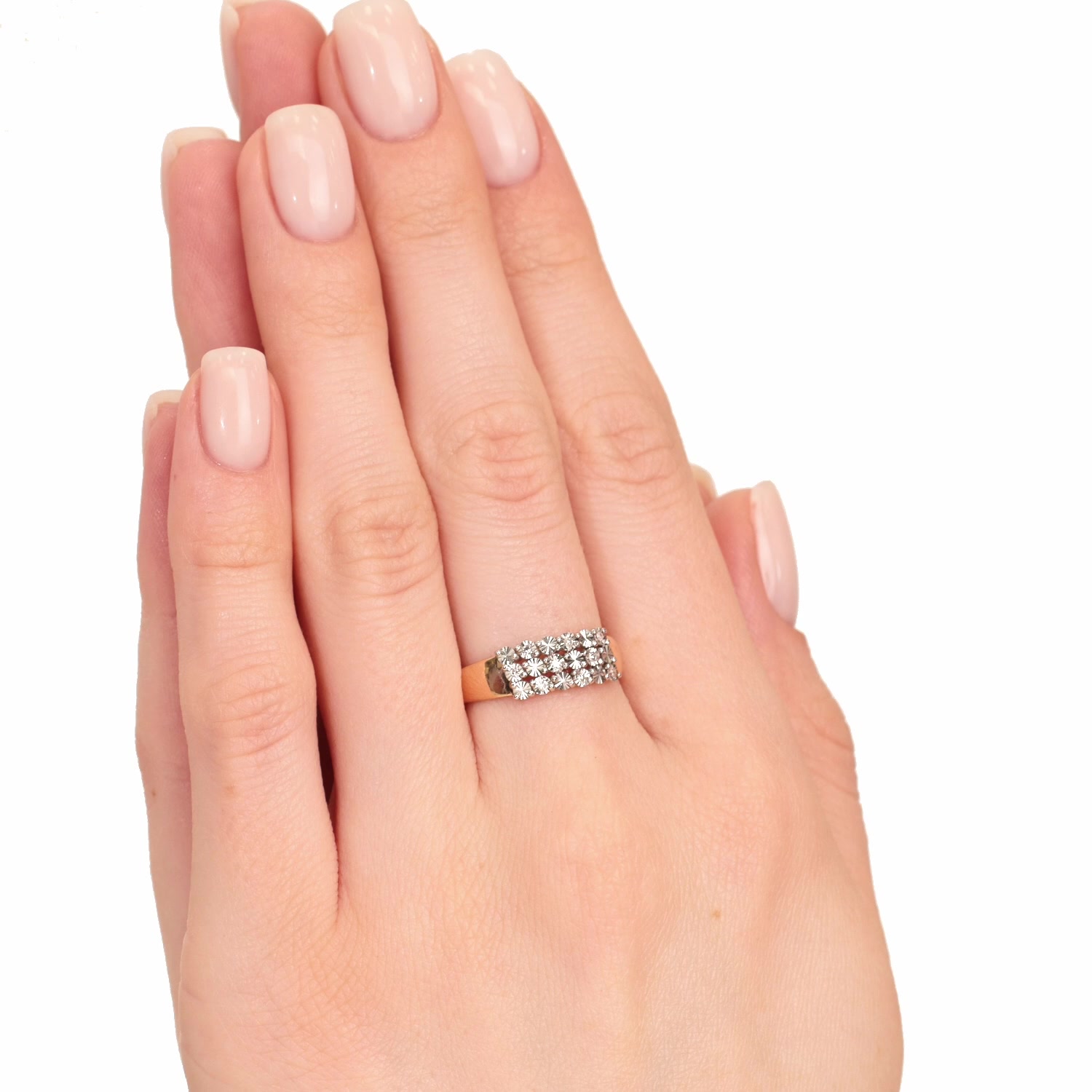 Золотое кольцо с бриллиантами