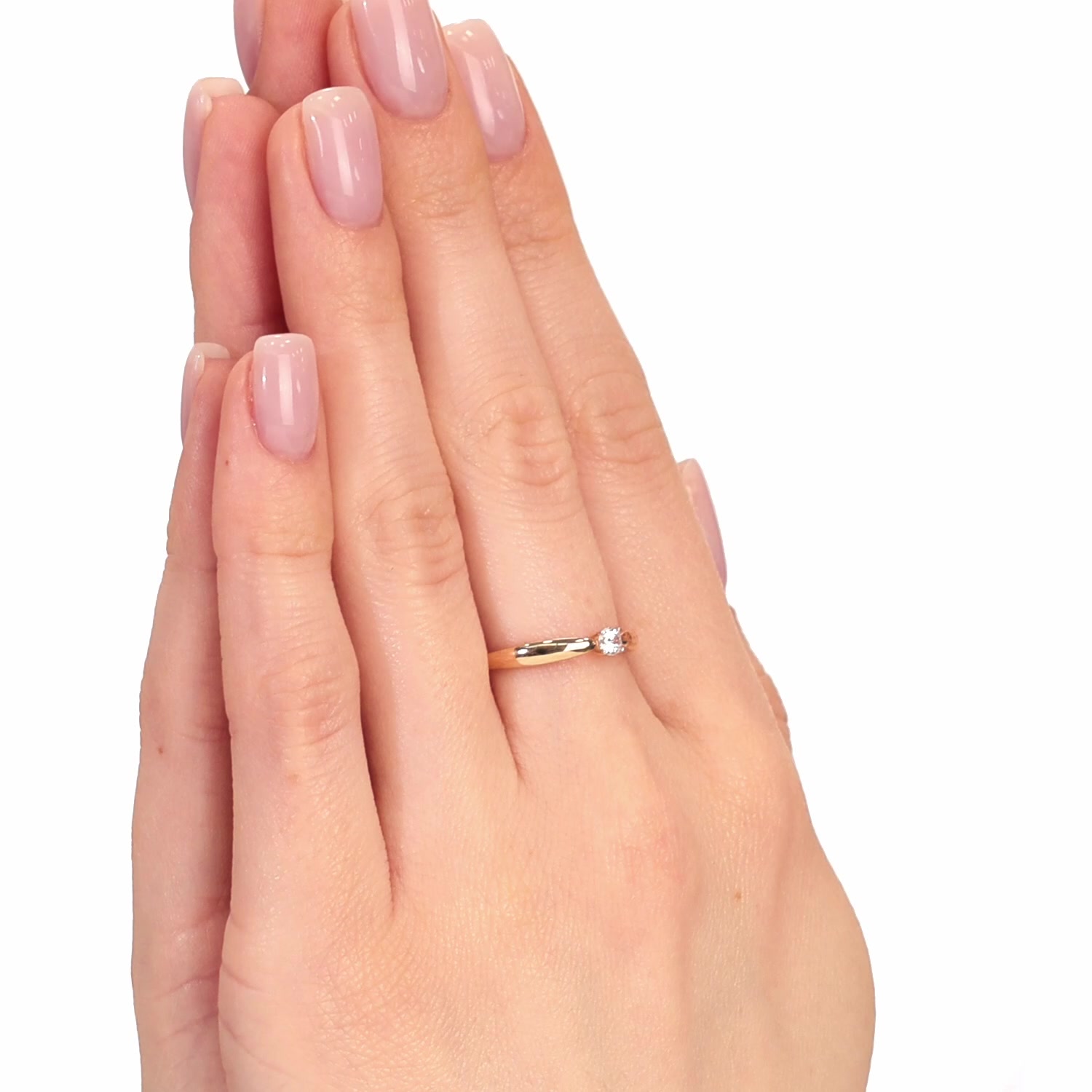 Золотое кольцо с премиум цирконием