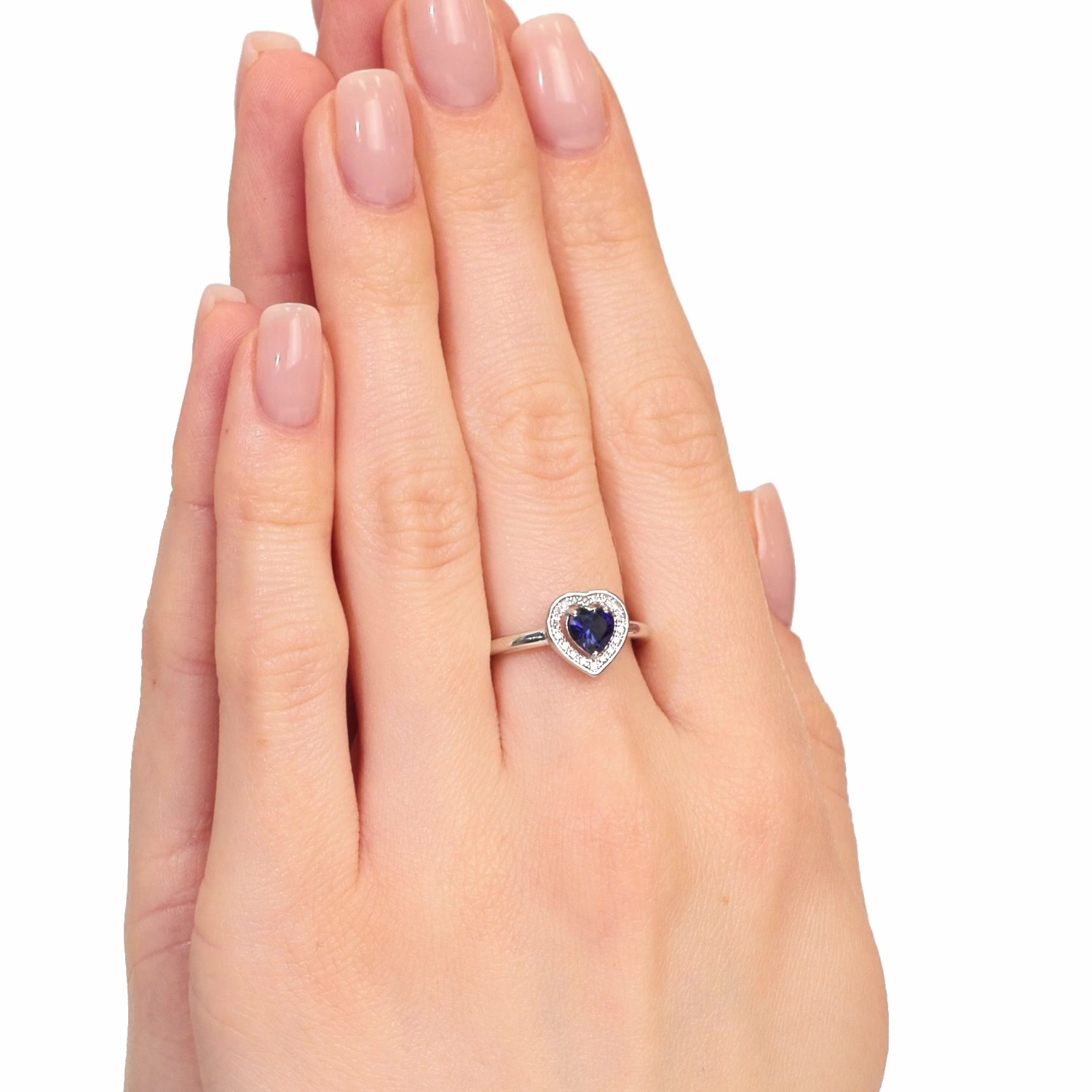 Золотое кольцо с сапфиром выращенным и бриллиантами