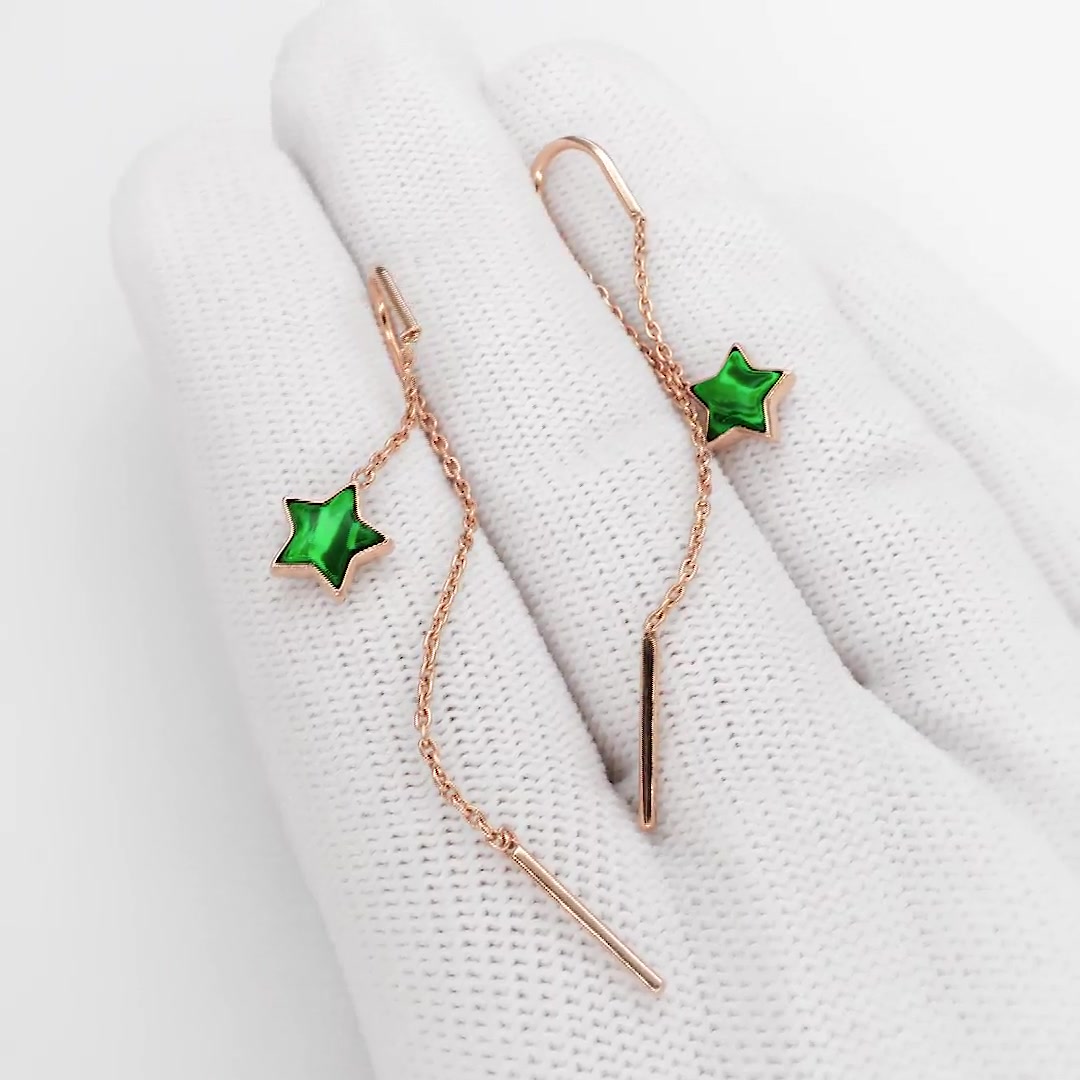 Золотые серьги с малахитом