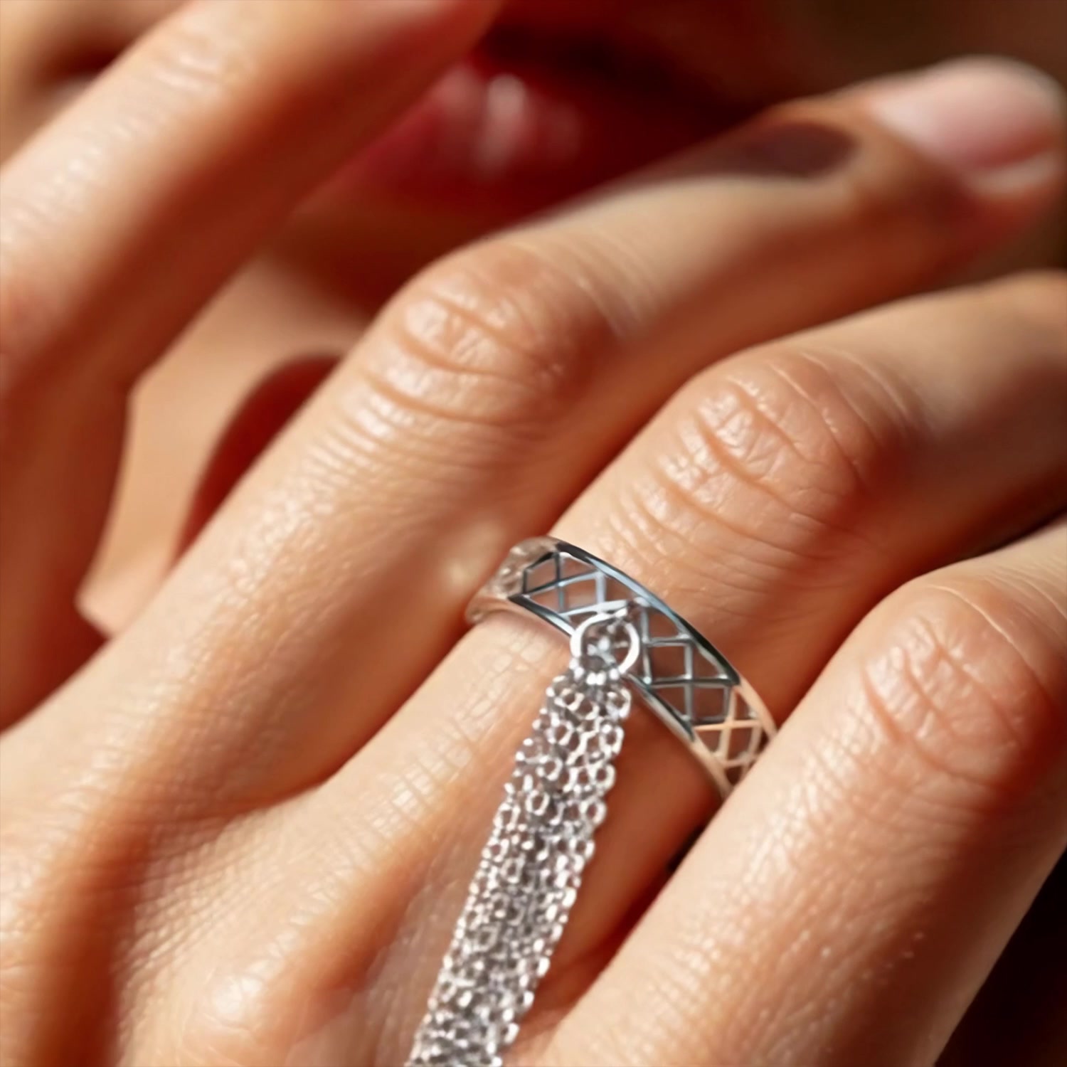 Серебряное кольцо