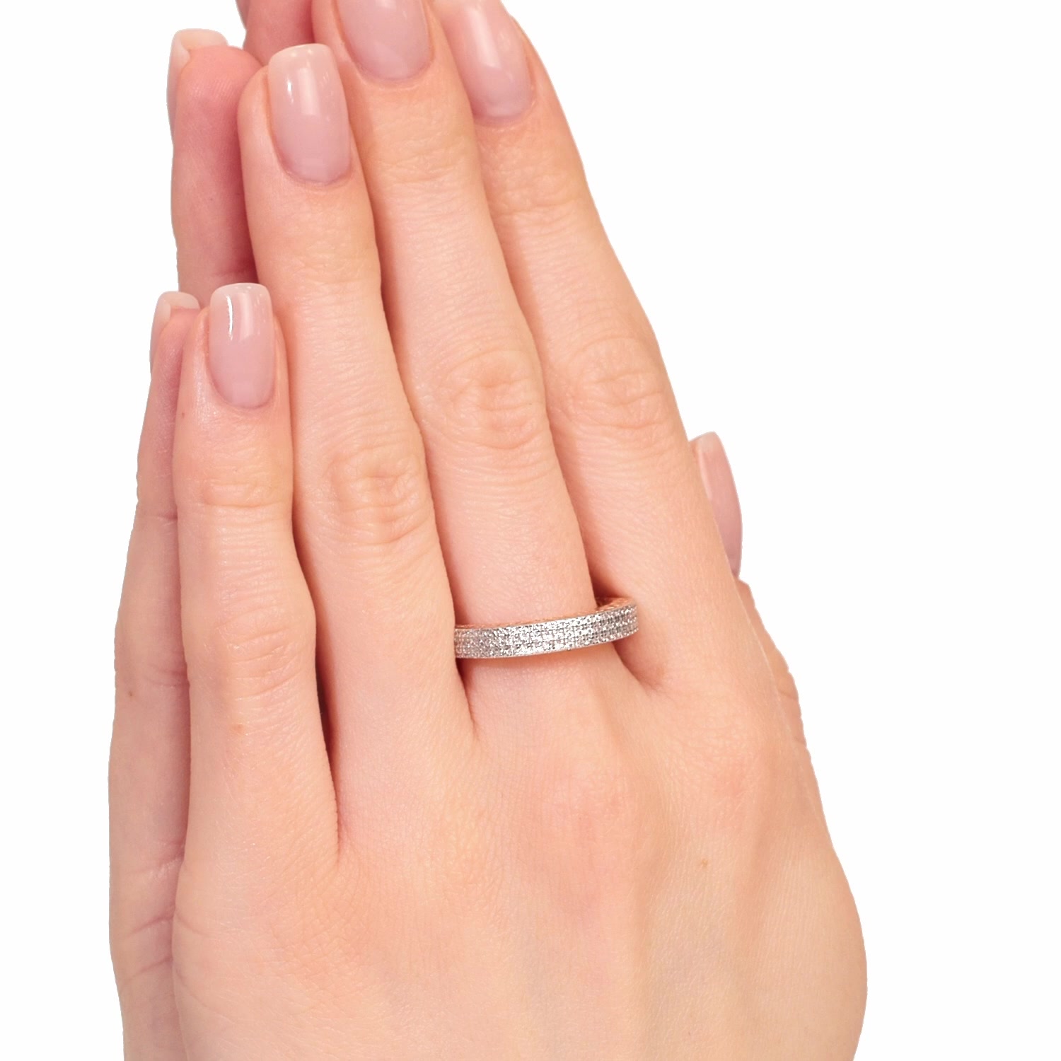 Золотое кольцо с фианитами