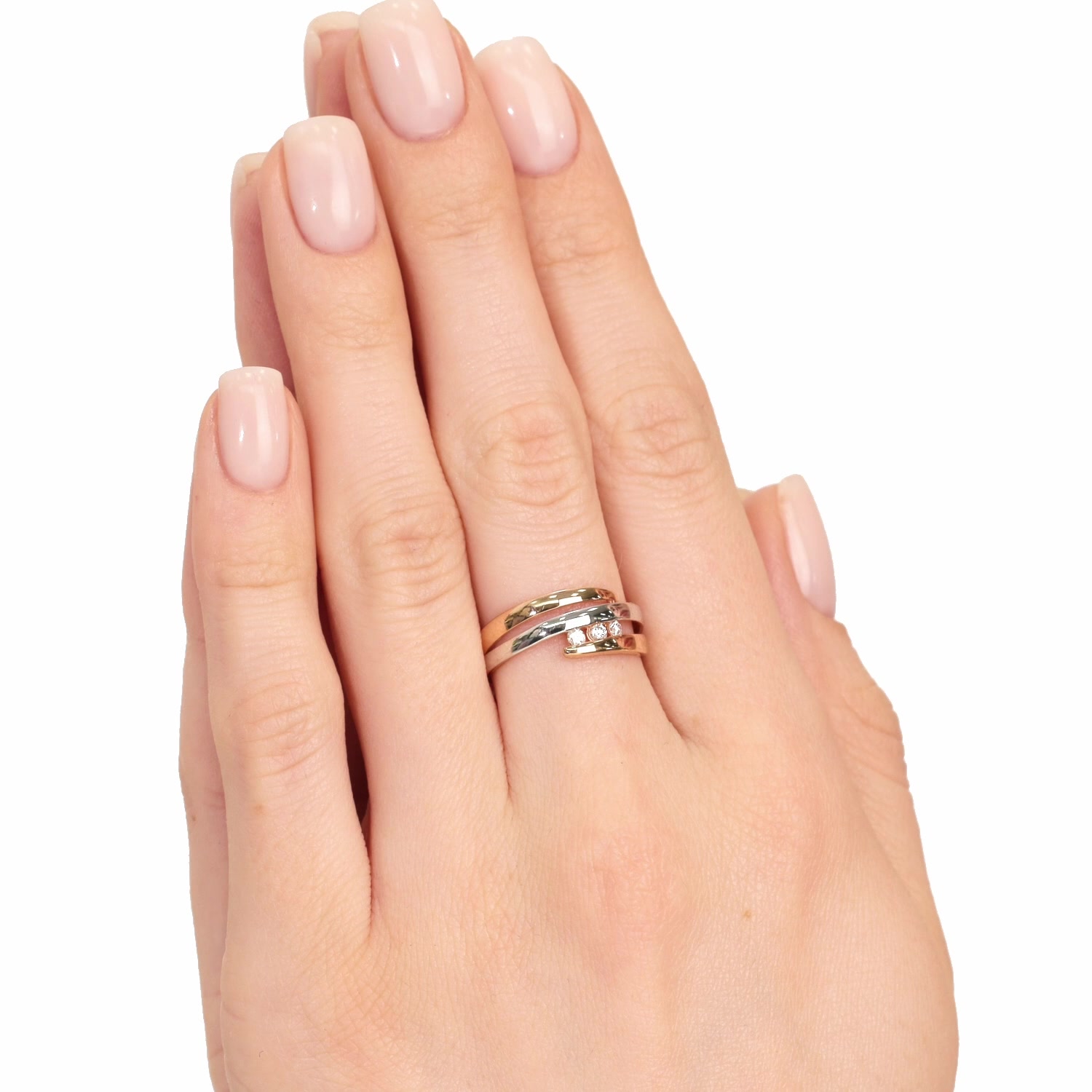 Золотое кольцо с бриллиантами