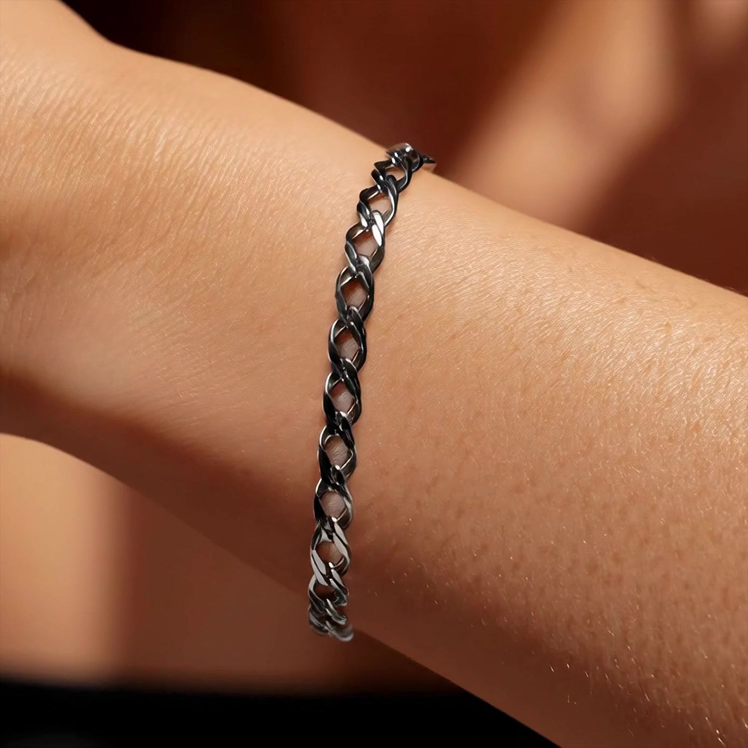 Серебряный браслет облегченный