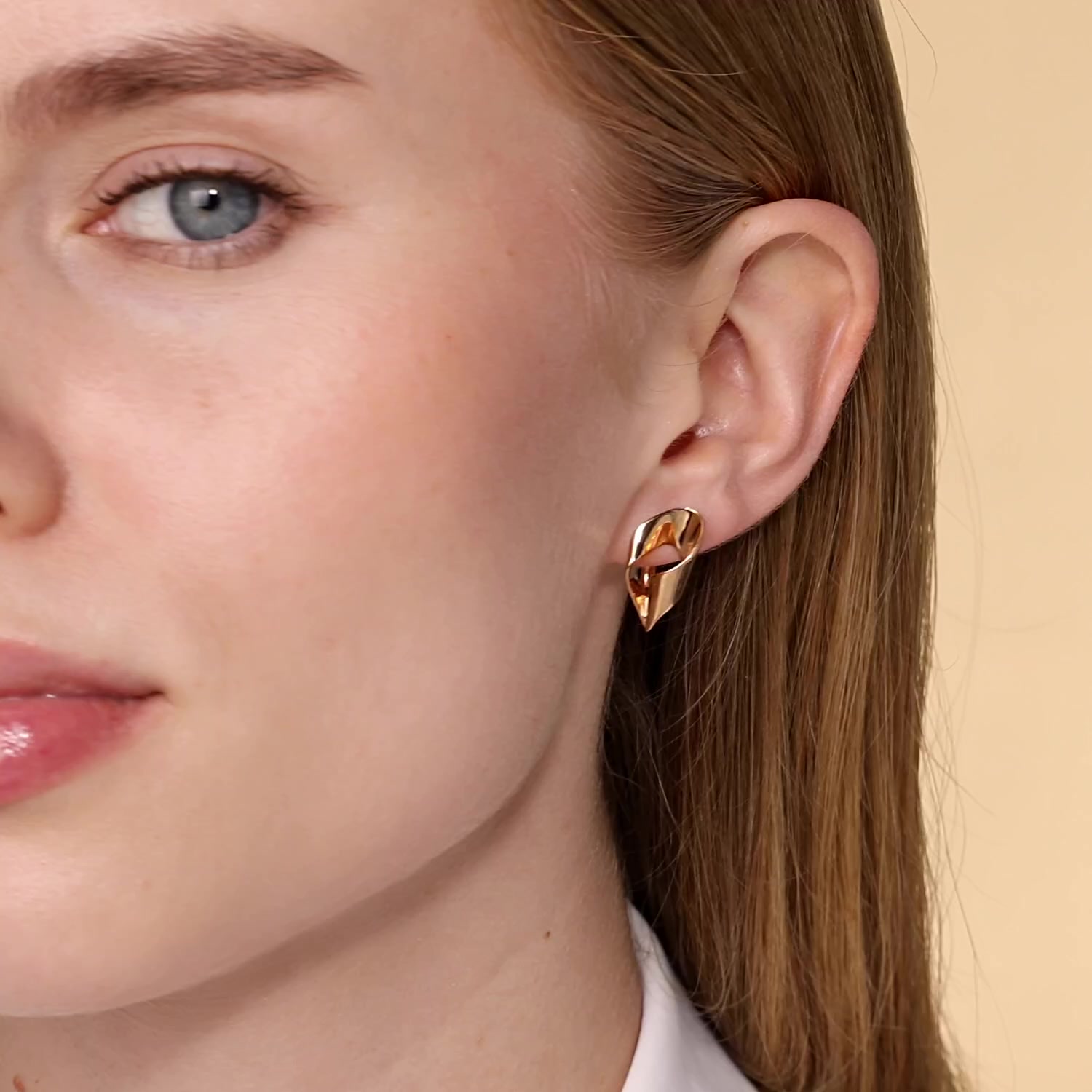 Золотые серьги