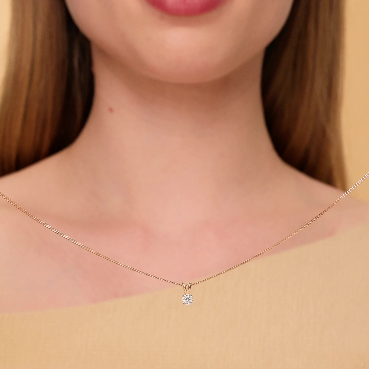 Золотая подвеска с премиум цирконием