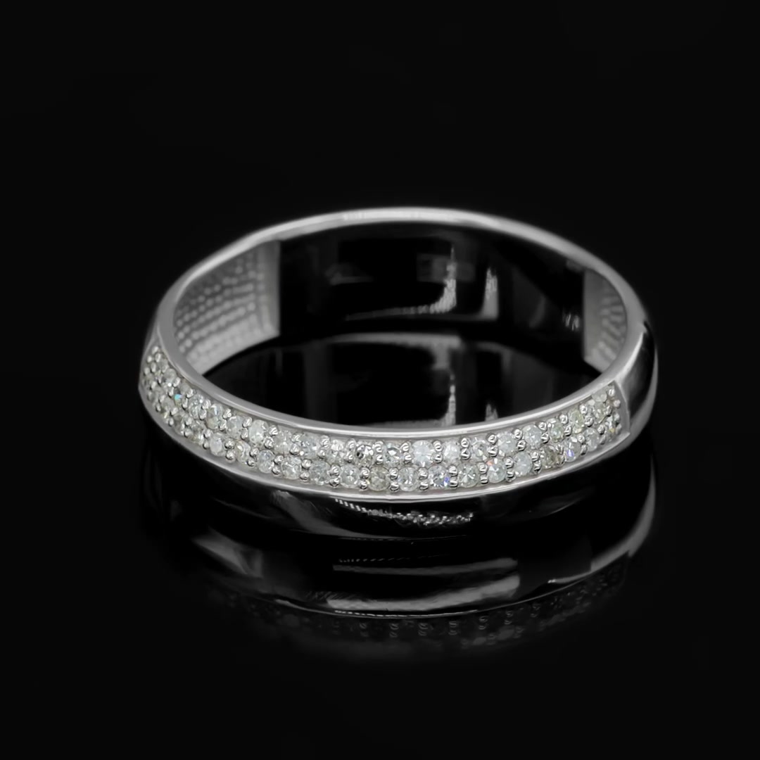 Золотое обручальное кольцо с бриллиантами