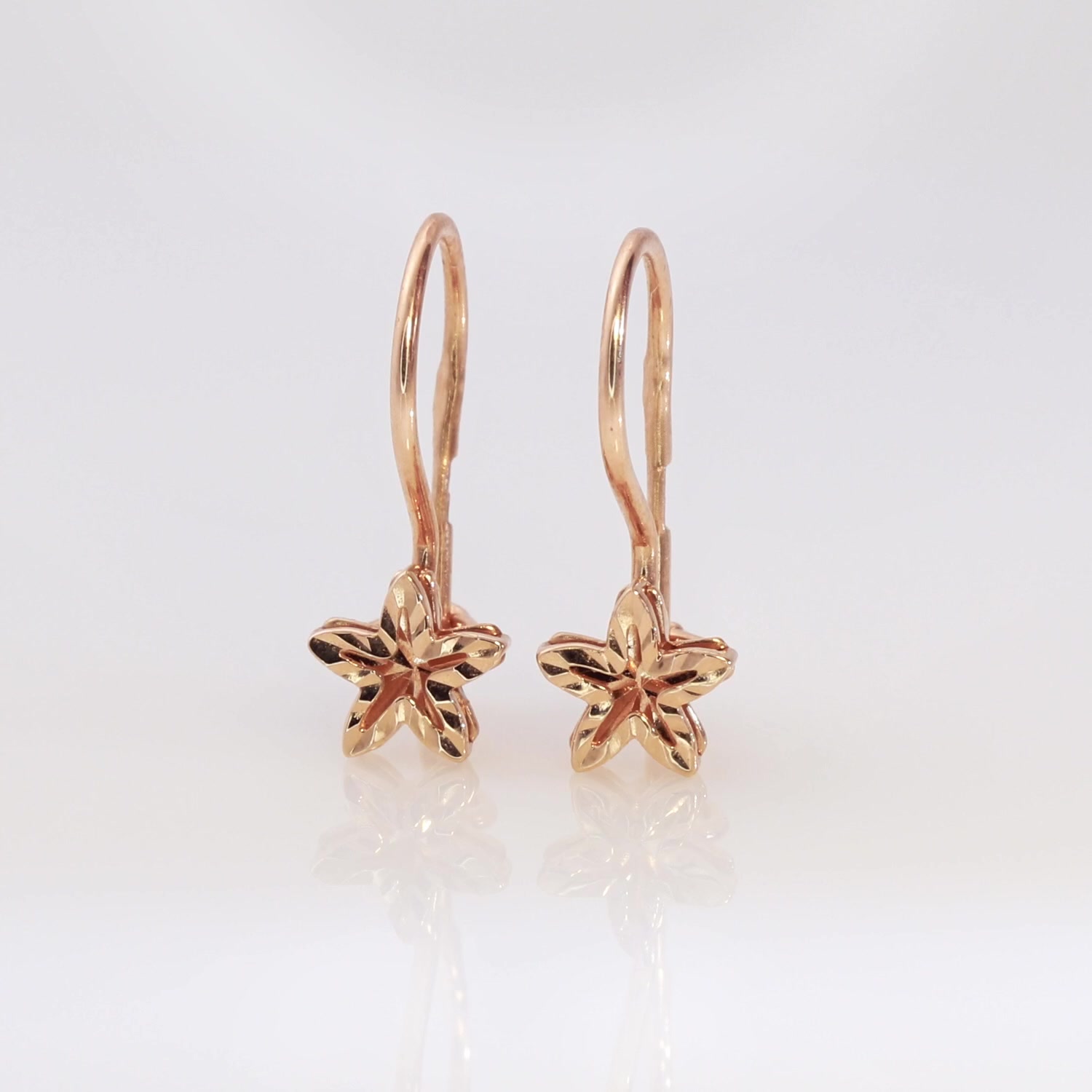 Золотые серьги