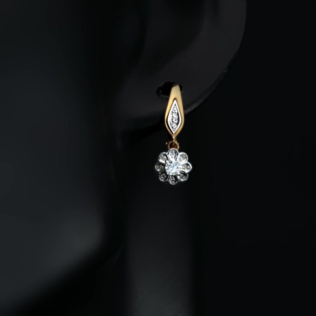 Золотые серьги с бриллиантами