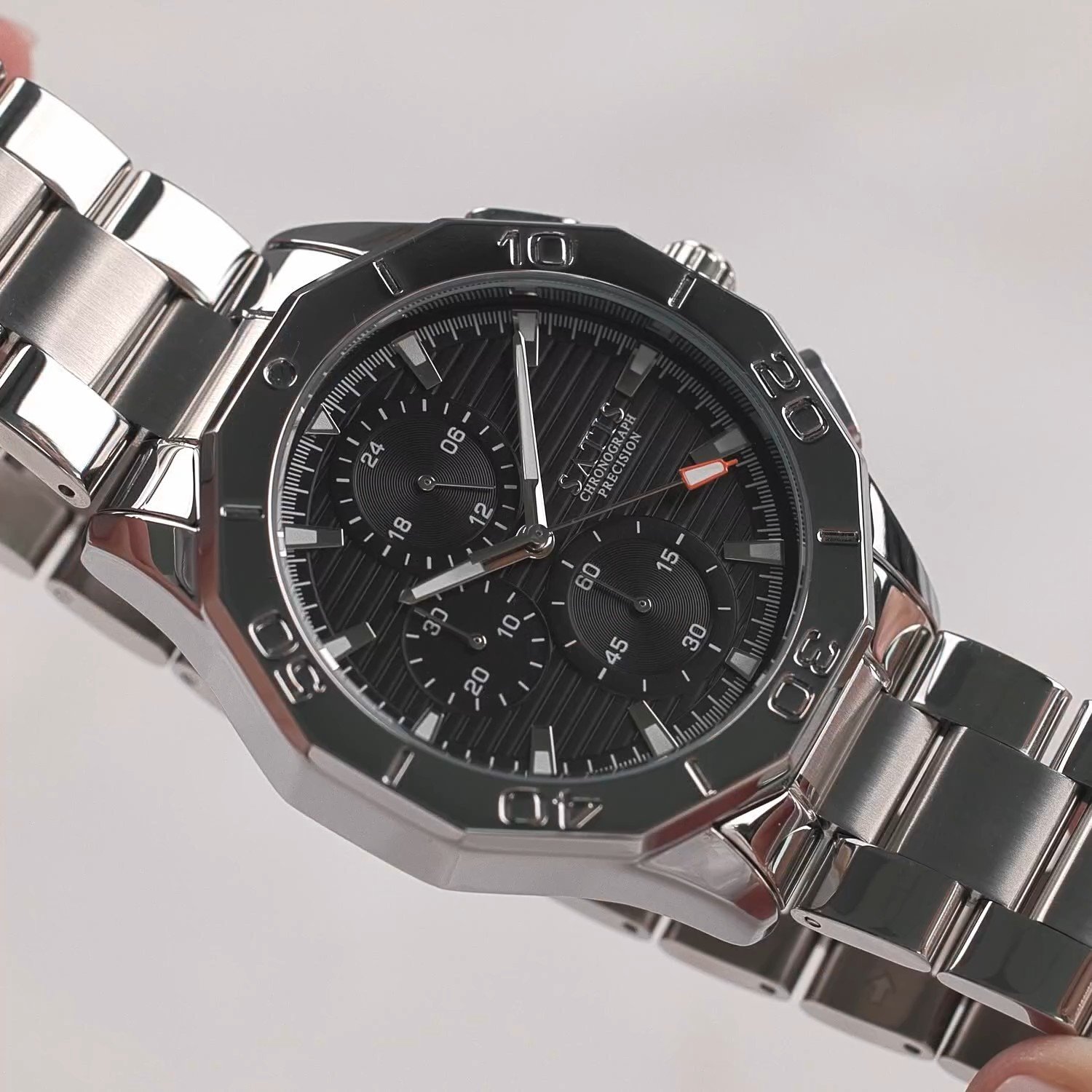Фото «Наручные часы SATIS PRECISION»