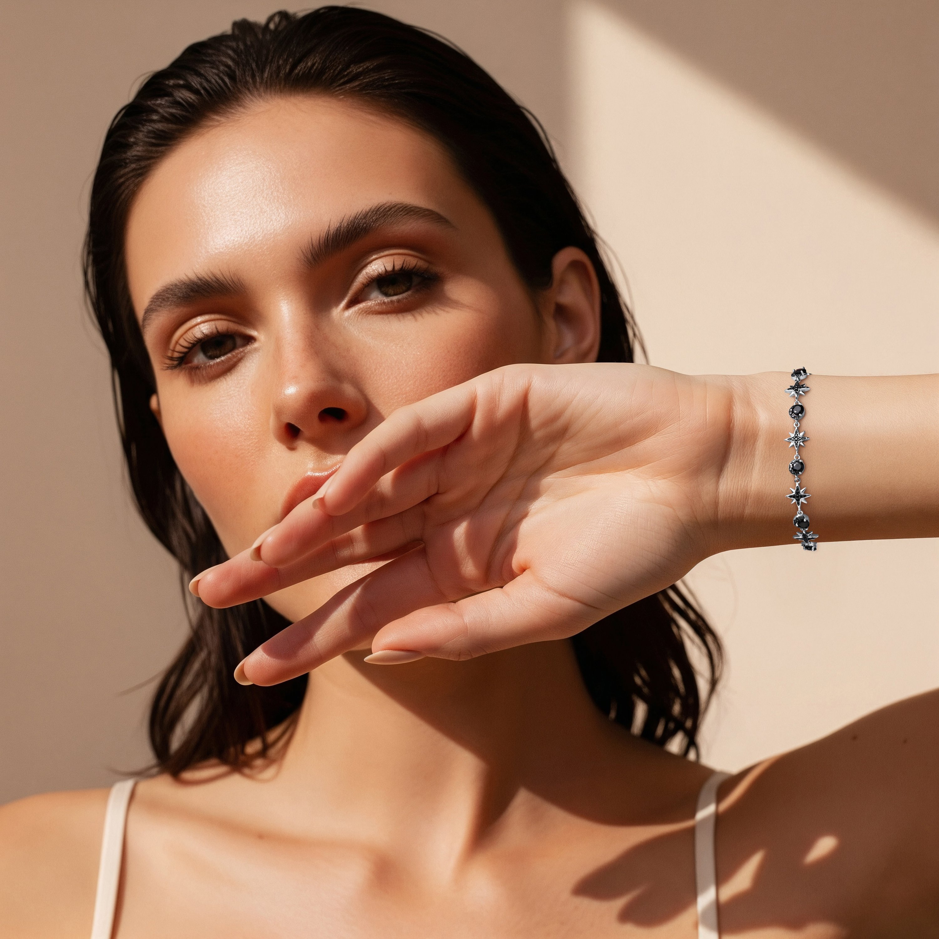 Серебряный браслет с фианитами