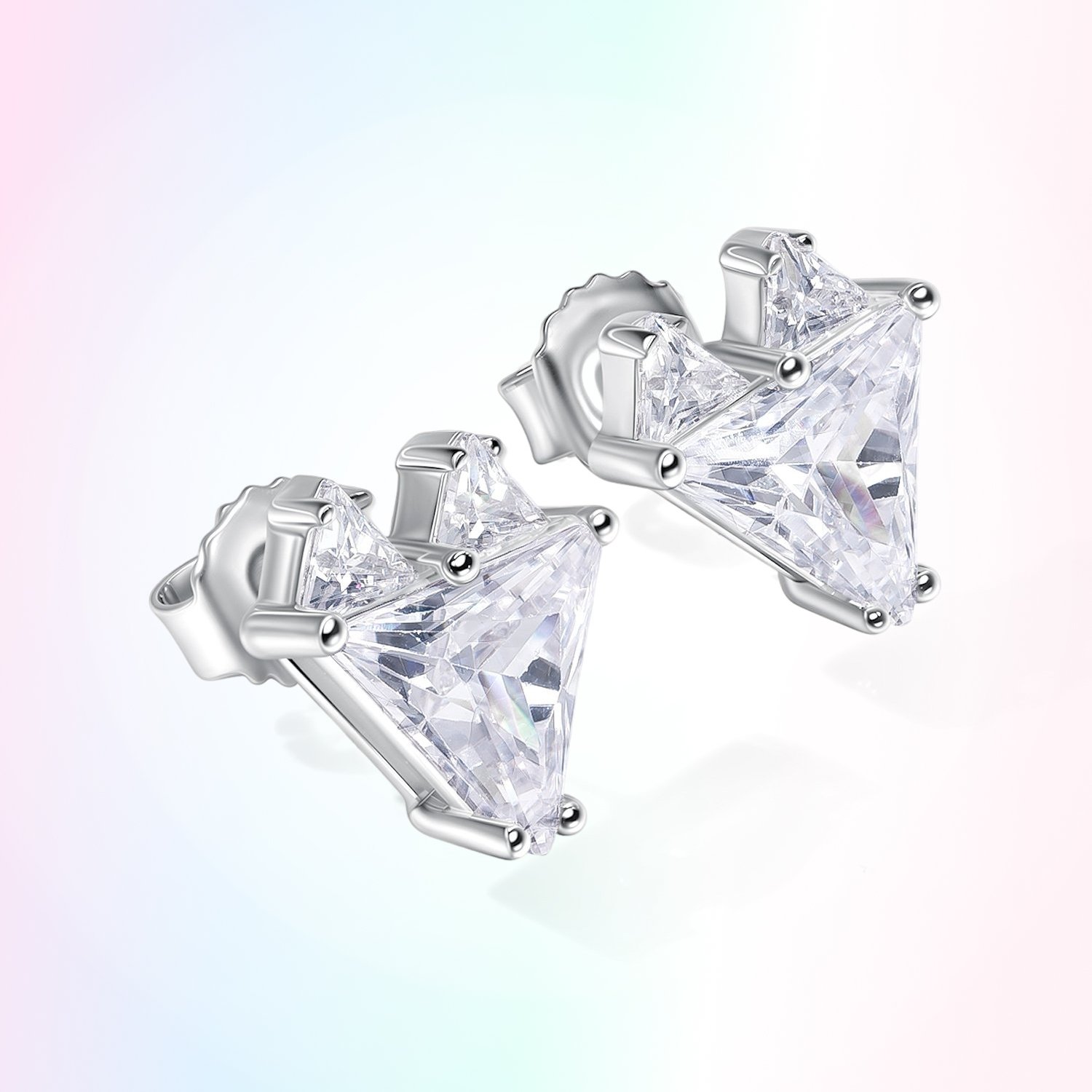 Серебряные серьги с фианитами
