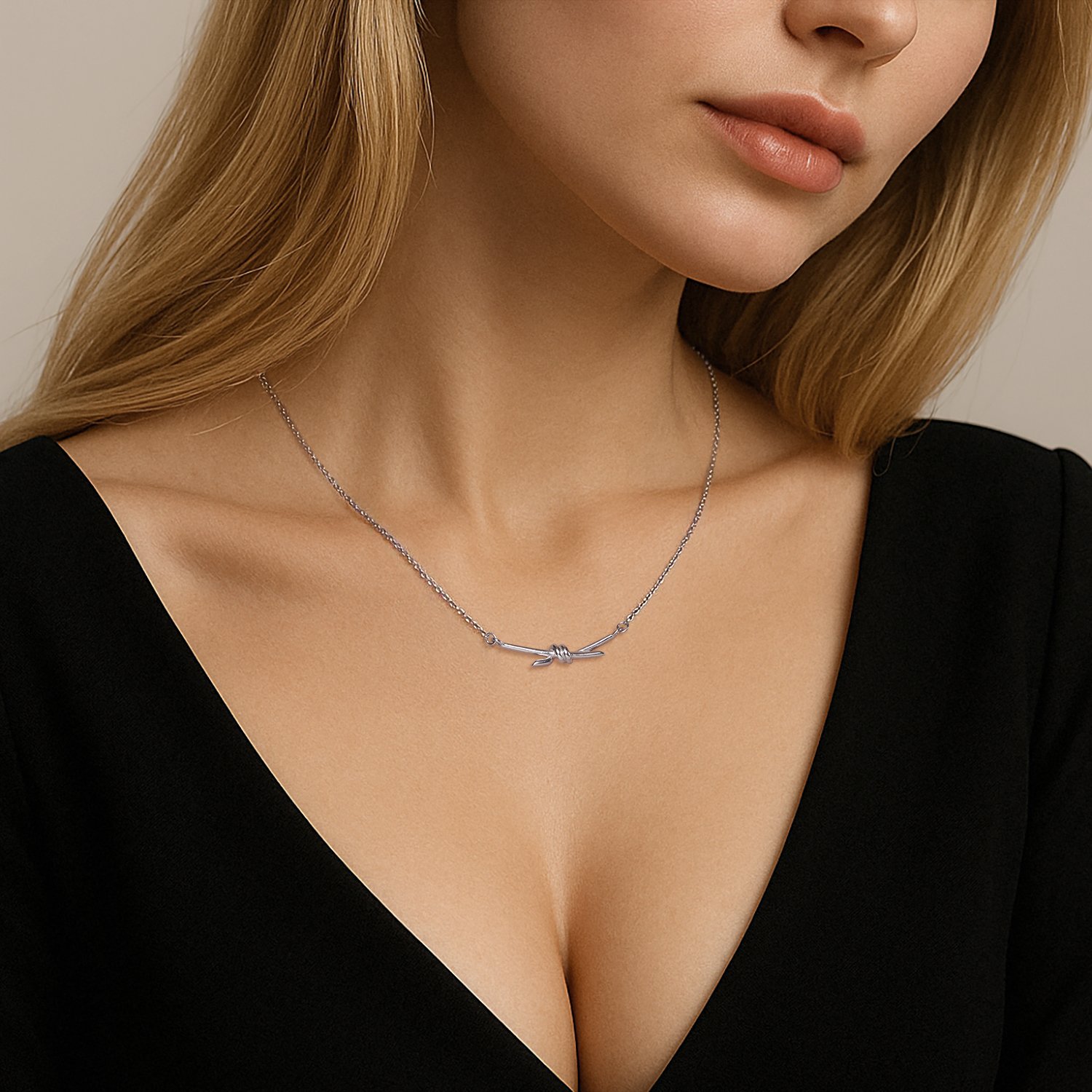 Серебряное колье