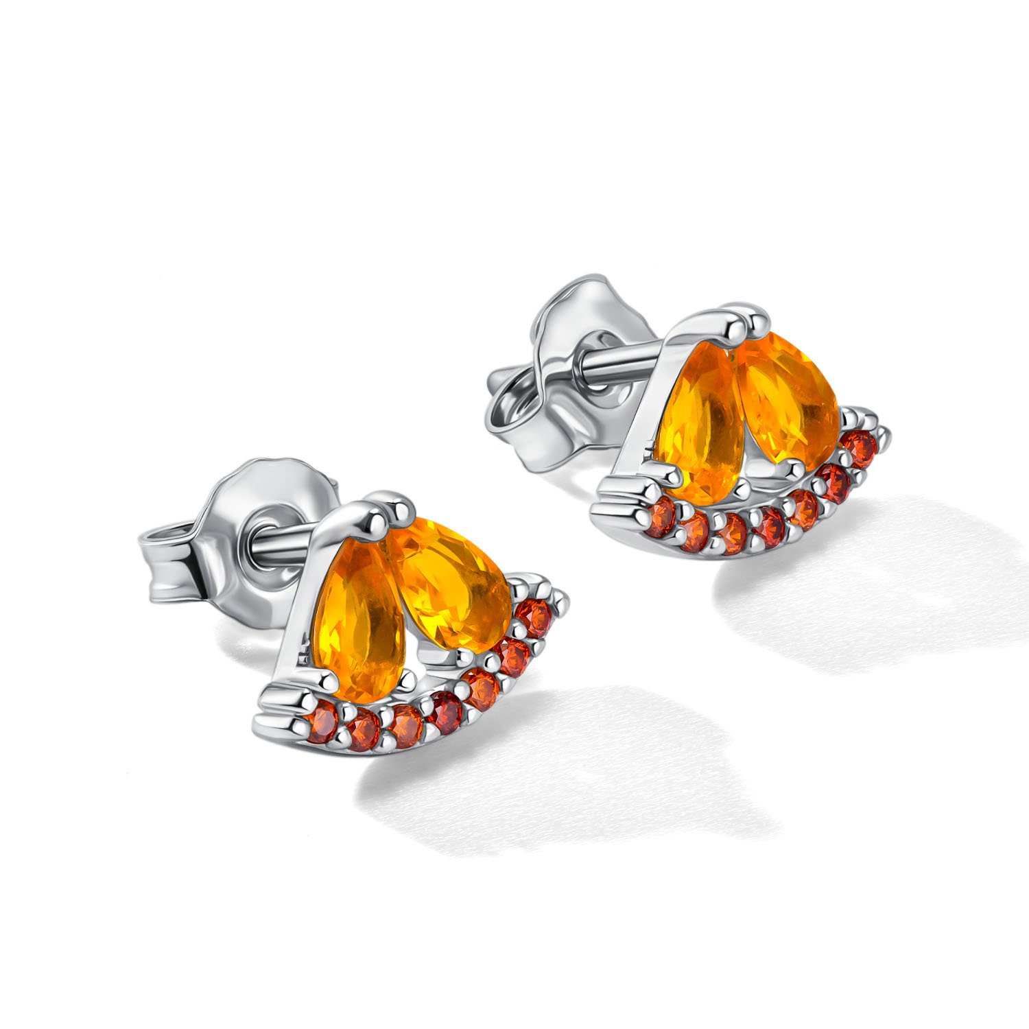 Серебряные серьги с фианитами
