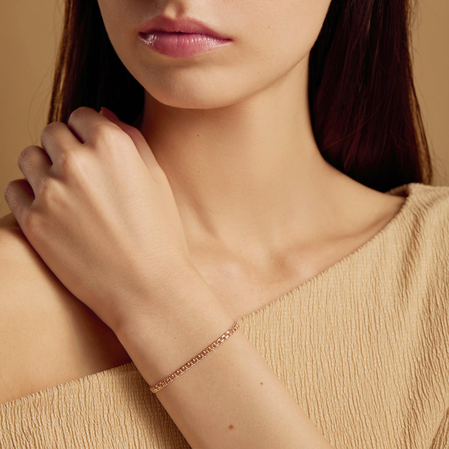 Золотой браслет облегченный