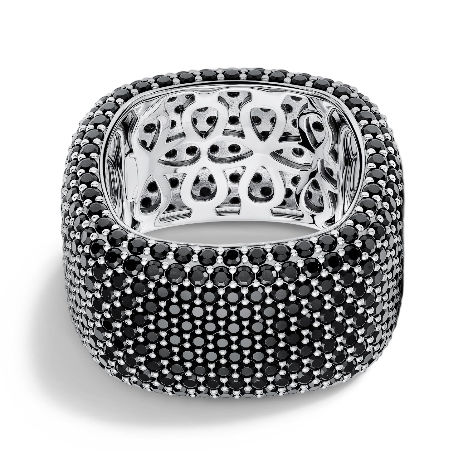 Серебряное кольцо с имитацией шпинели