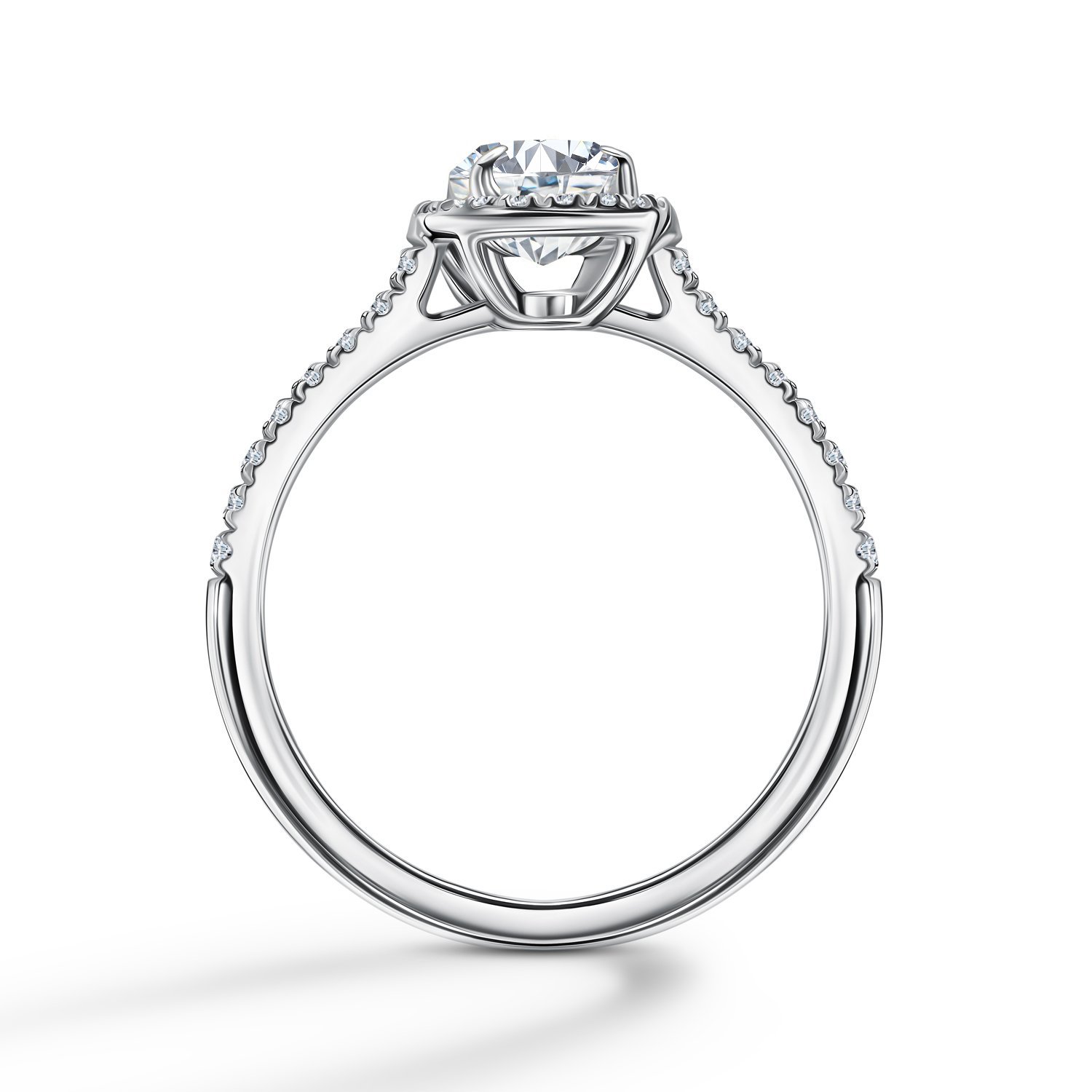 Золотое кольцо с бриллиантами выращенными