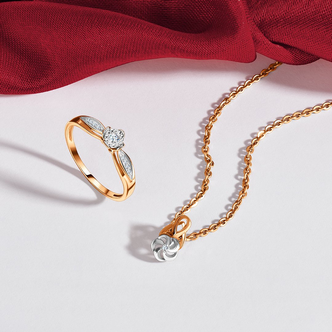 Золотое кольцо с бриллиантами