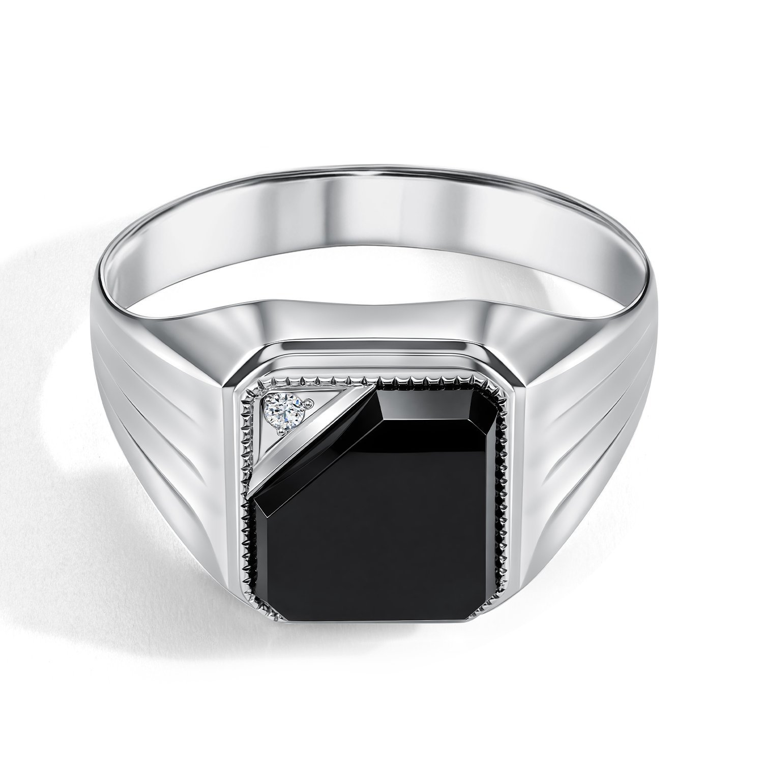 Серебряная печатка с фианитами