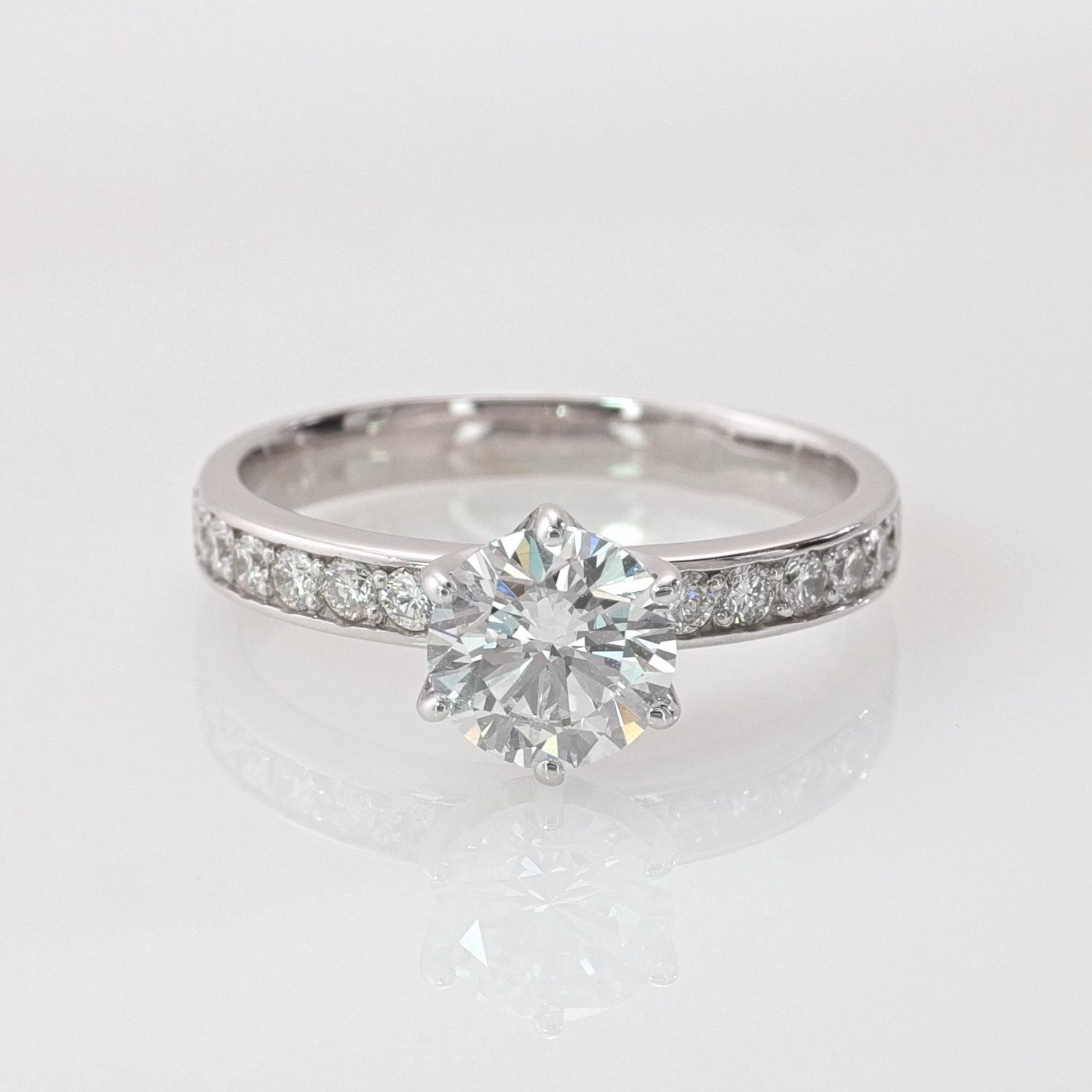 Фото «Золотое кольцо SMART DIAMONDS 1,32 карата»