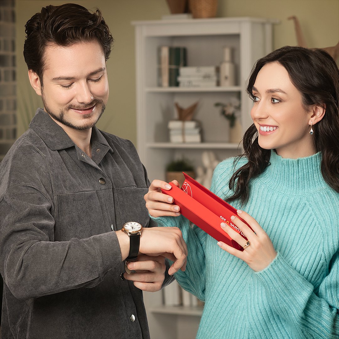 Золотые серьги с топазами London и фианитами