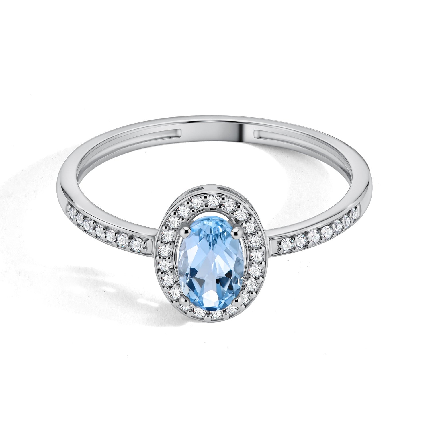 Золотое кольцо с топазом Sky и фианитами