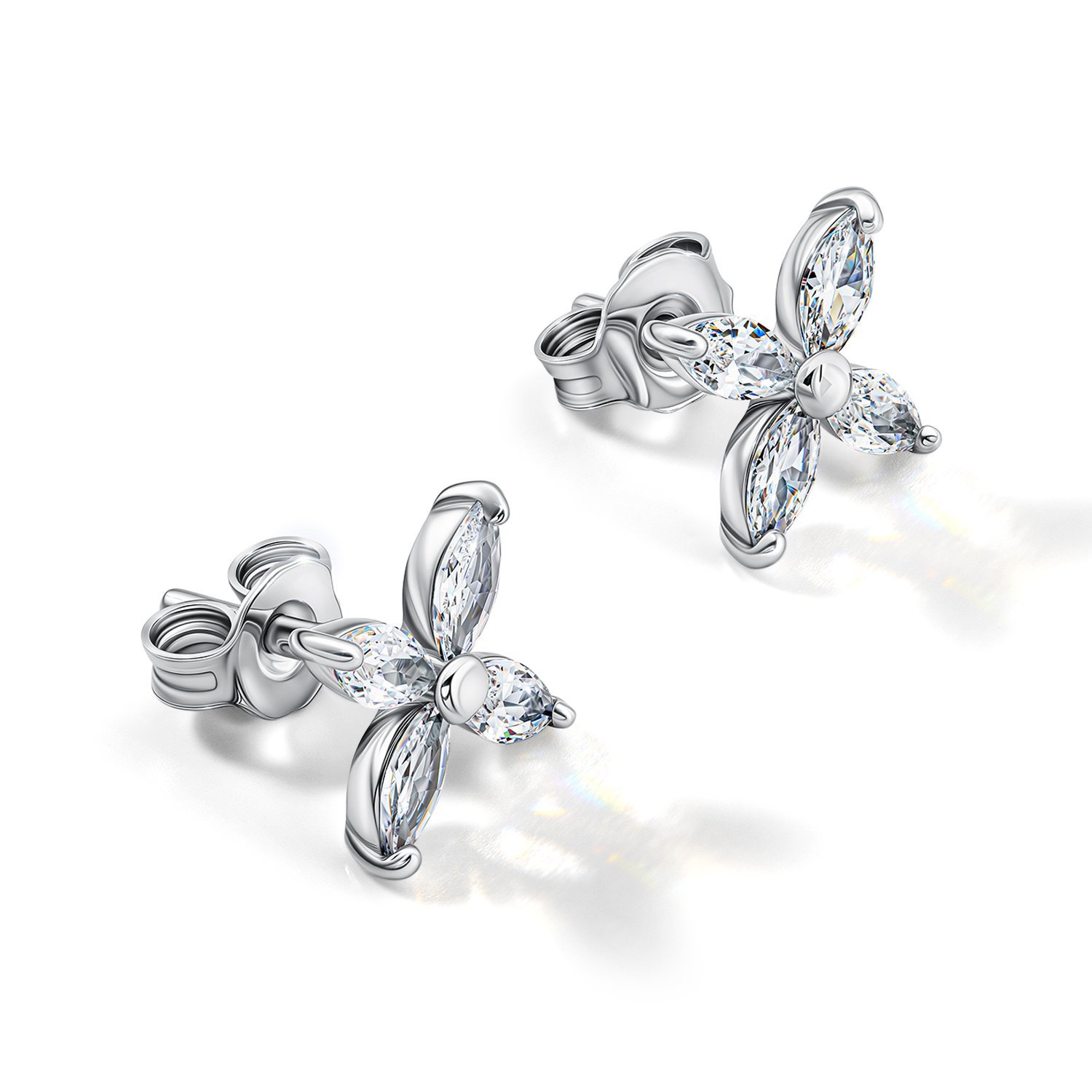 Серебряные серьги с фианитами