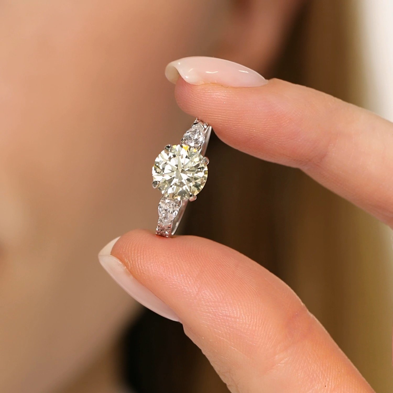 Фото «Золотое кольцо SMART DIAMONDS 2,65 карата»