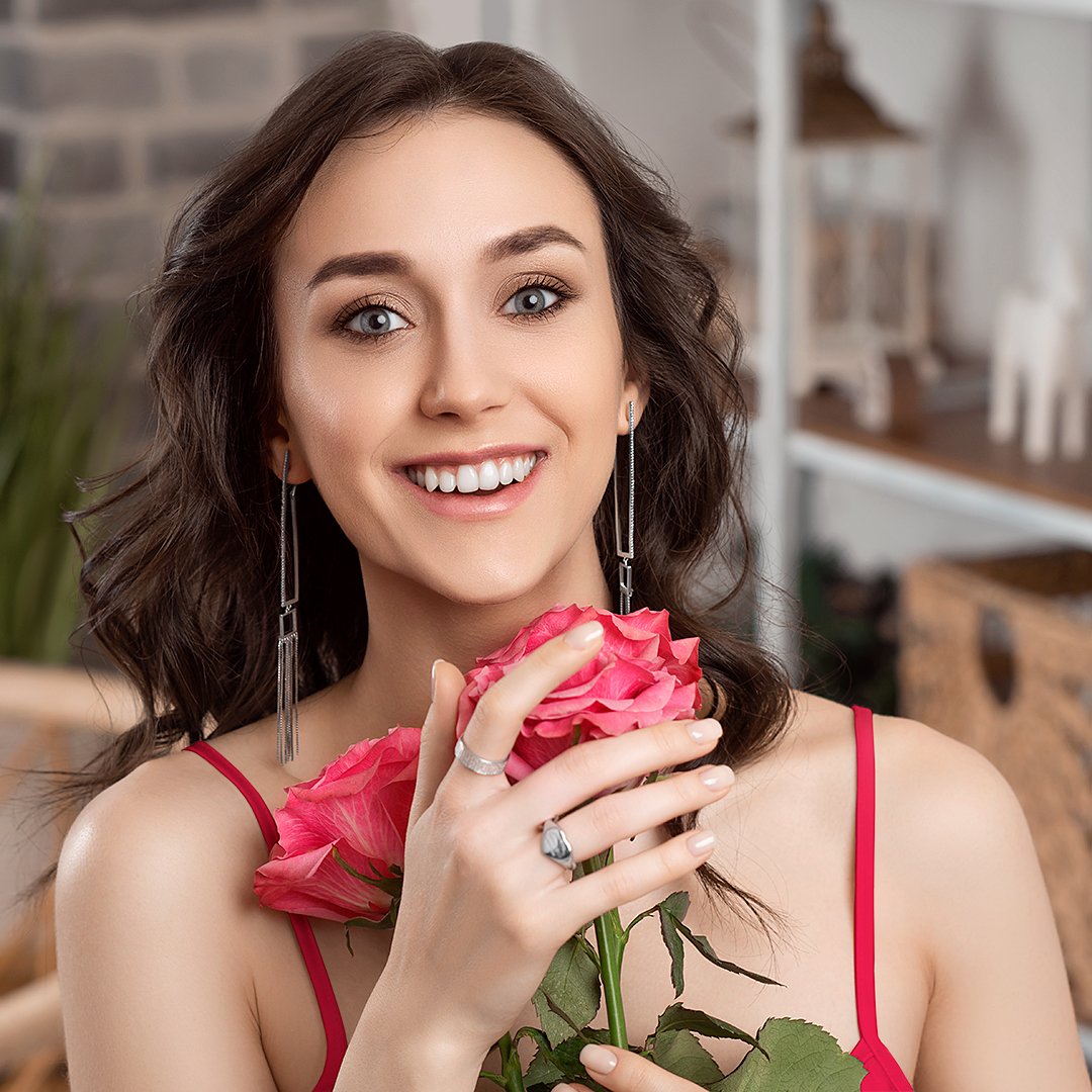 Серебряные серьги с фианитами