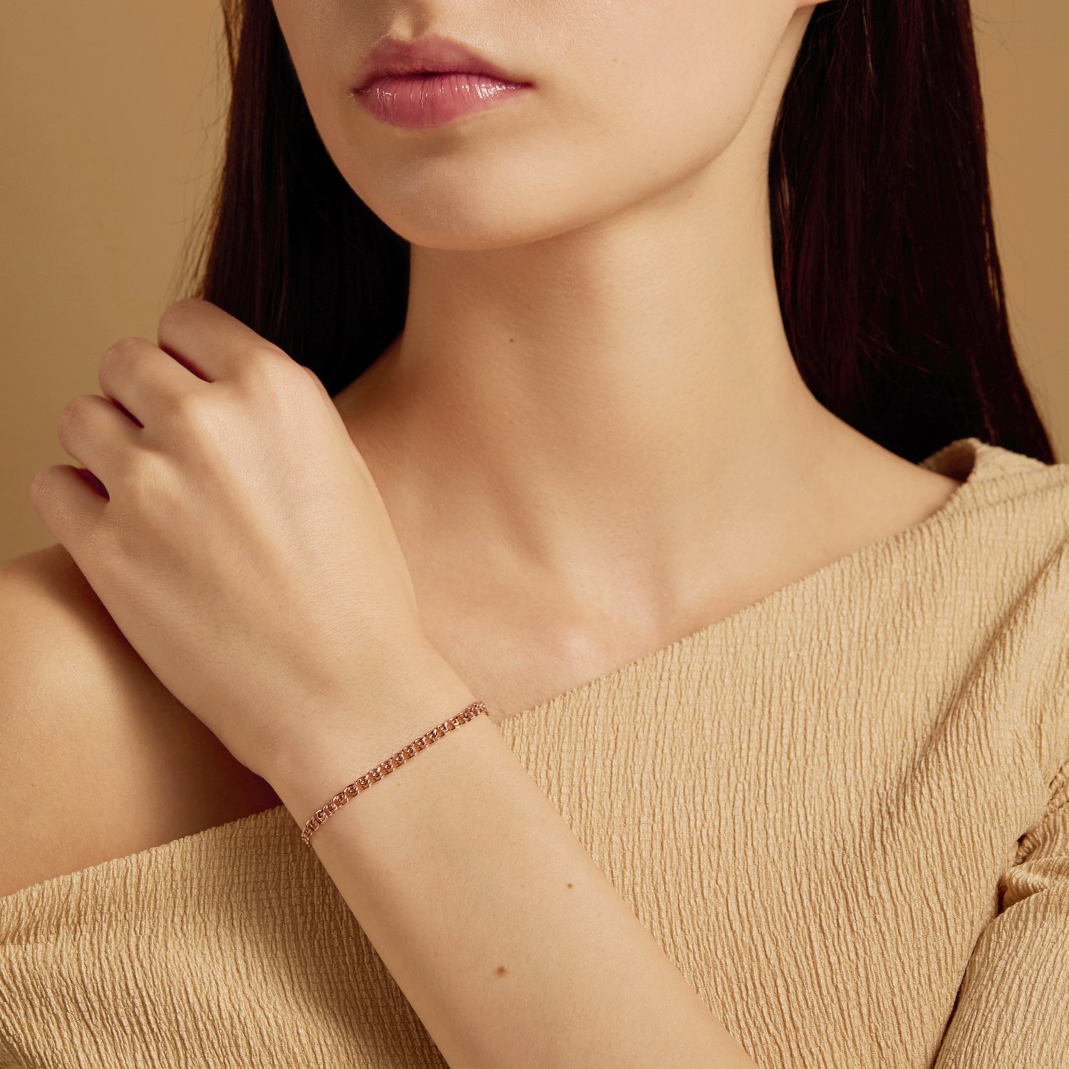 Золотой браслет облегченный