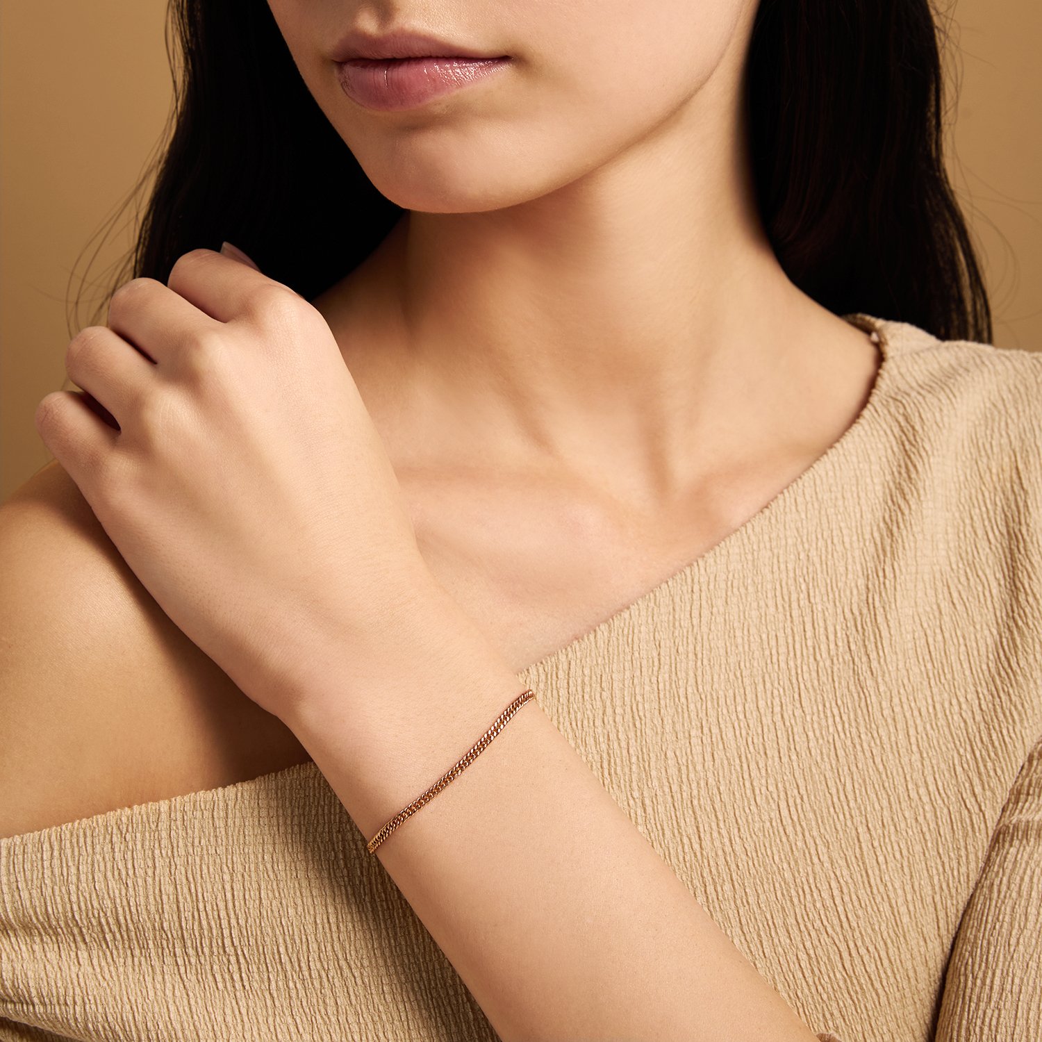 Золотой браслет облегченный