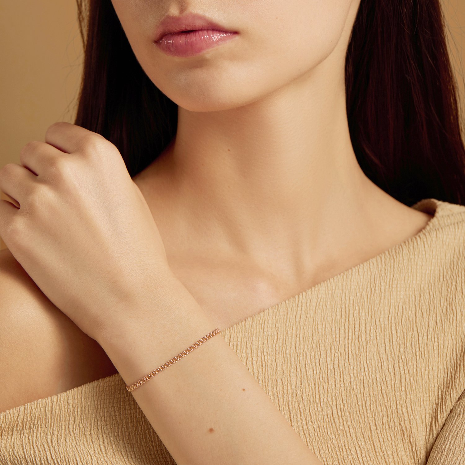 Золотой браслет облегченный