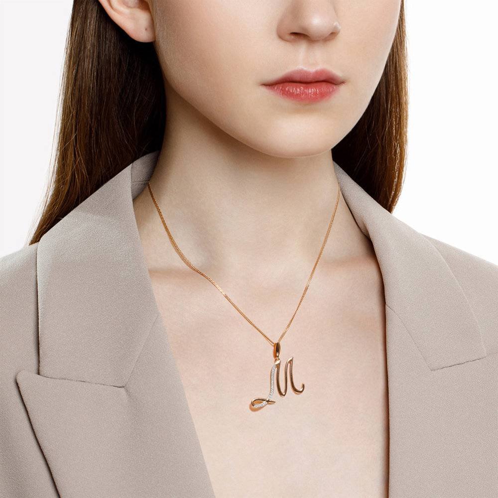 Золотая подвеска с фианитами