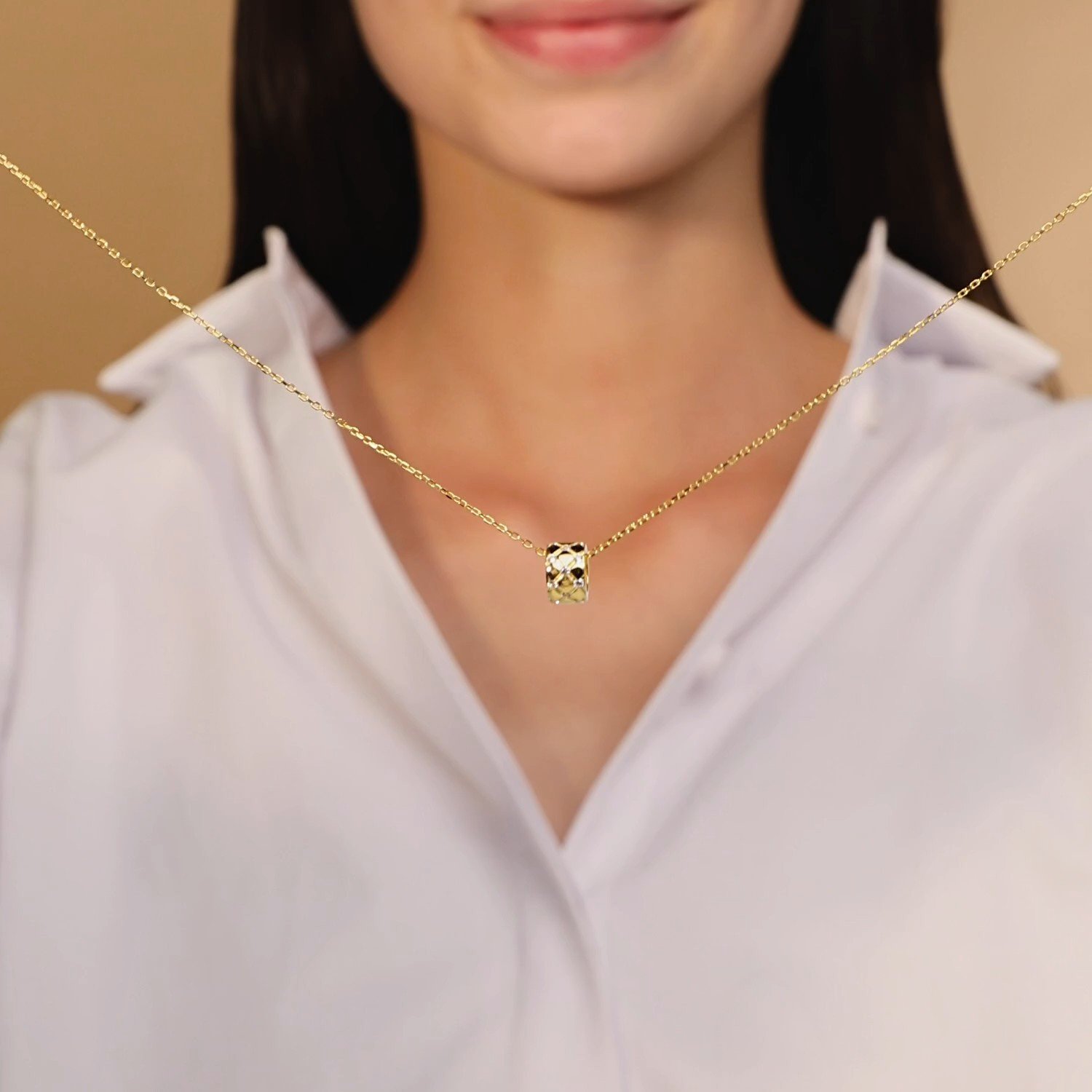 Серебряное колье с фианитами