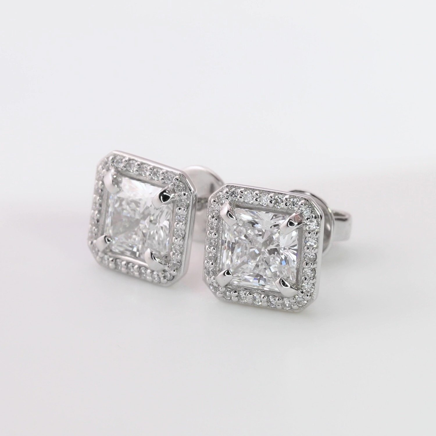 Золотые серьги SMART DIAMONDS 2,59 карата