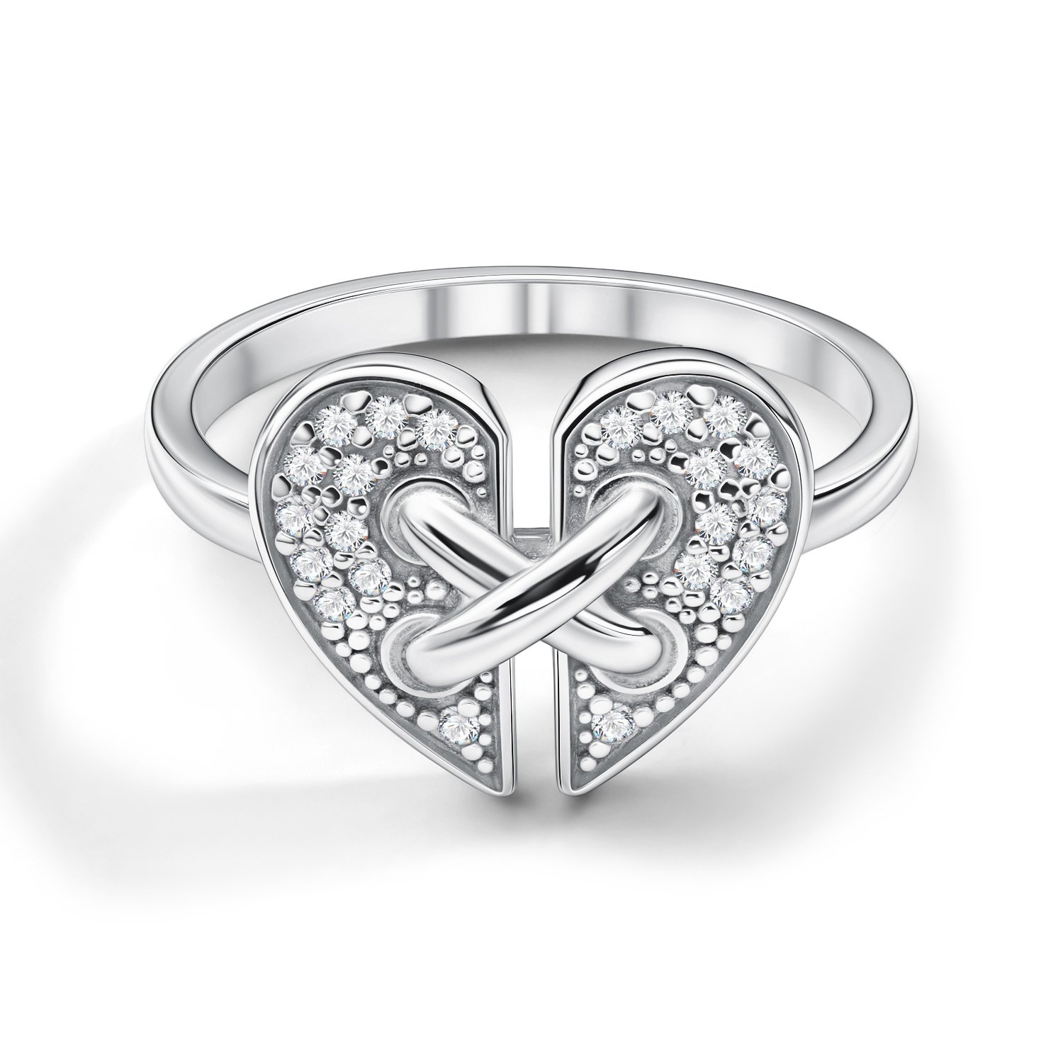 Серебряное кольцо с фианитами