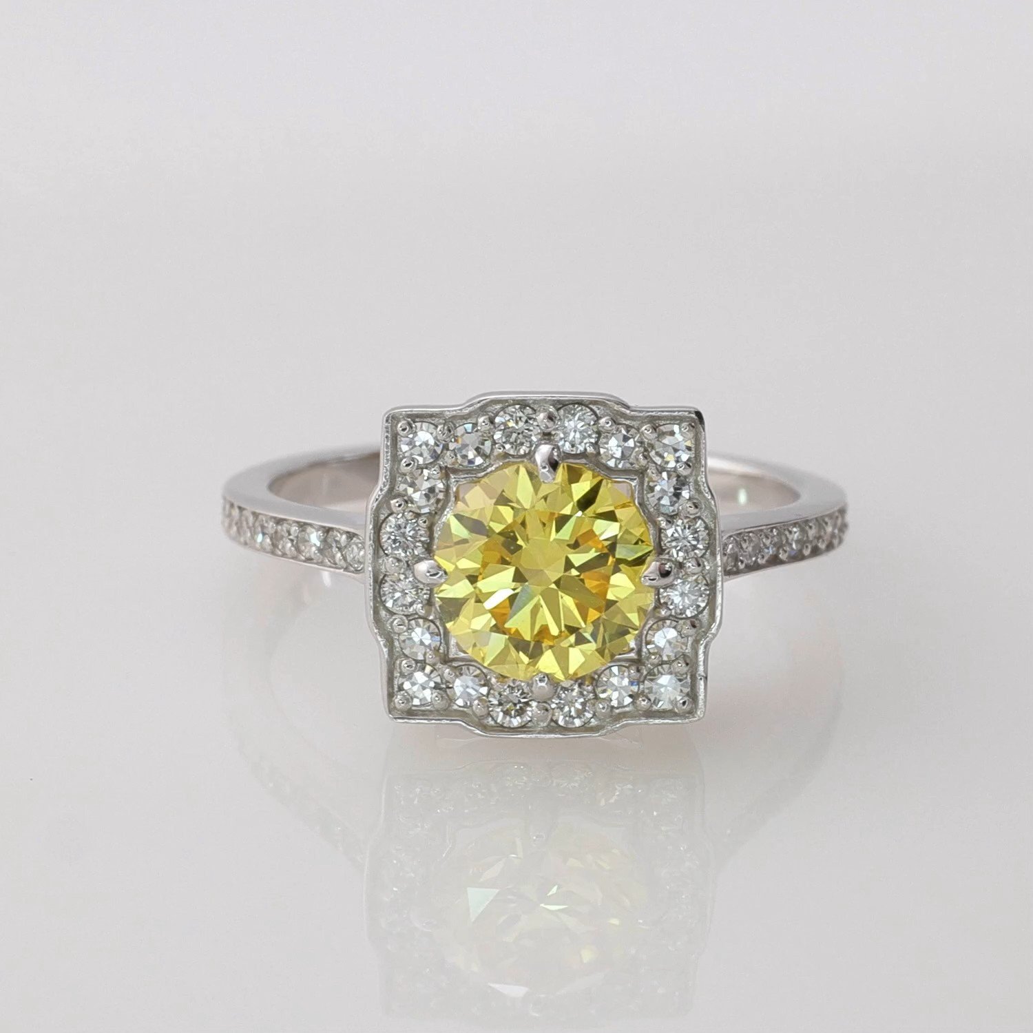 Золотое кольцо SMART DIAMONDS 1,35 карата