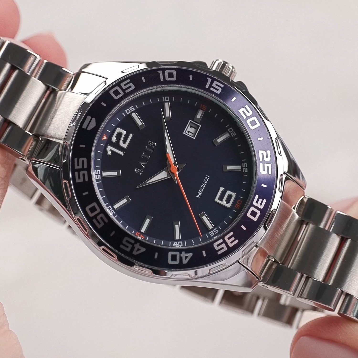 Фото «Наручные часы SATIS PRECISION»