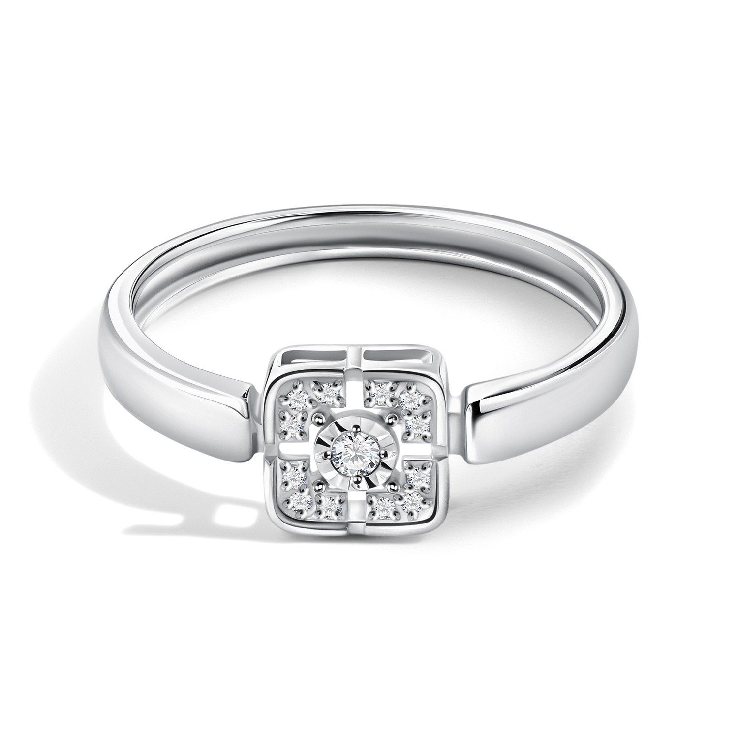 Золотое кольцо с бриллиантами